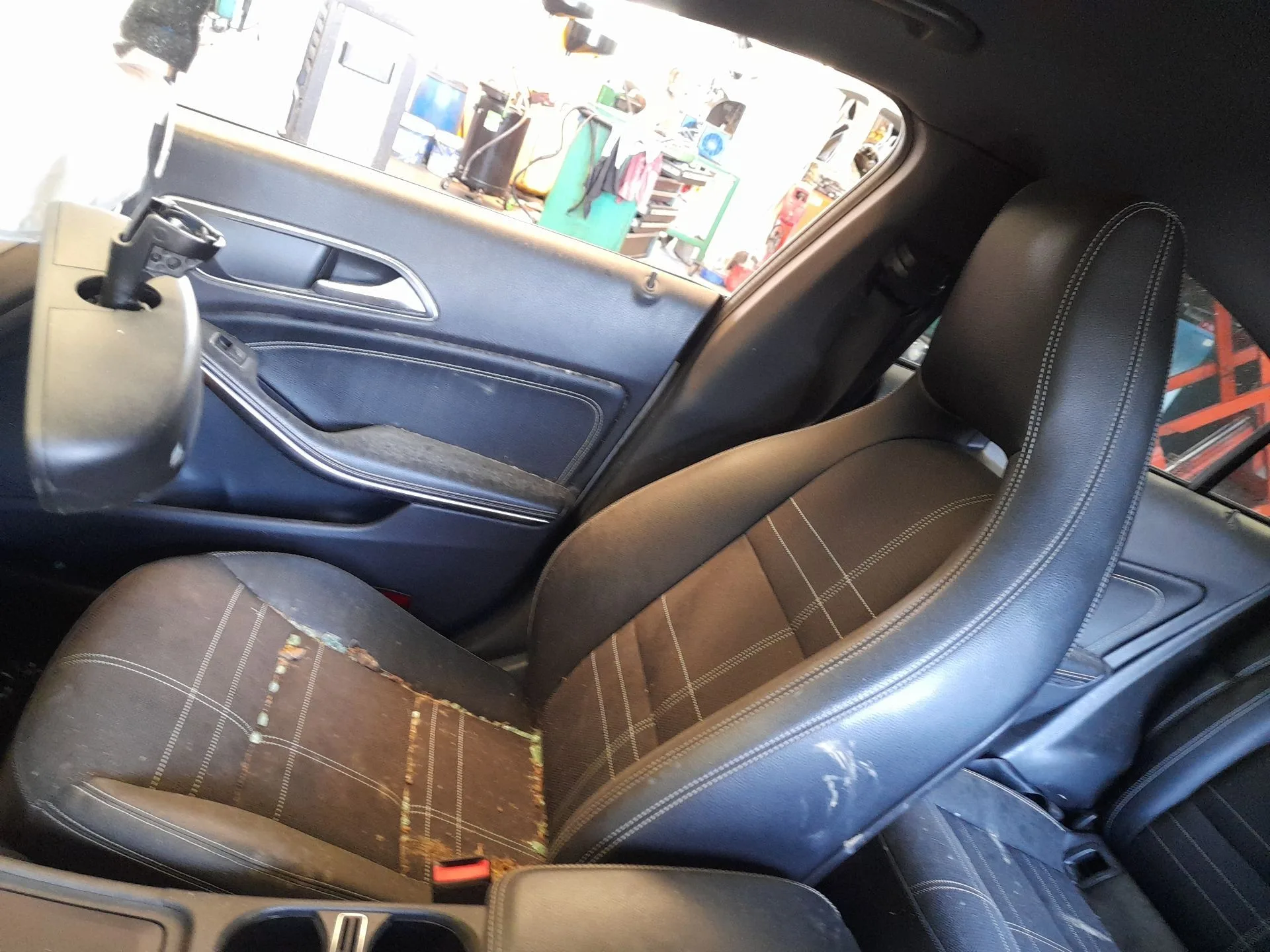 Asiento Delantero Derecho para Mercedes-Benz Cla Coupe (C117)