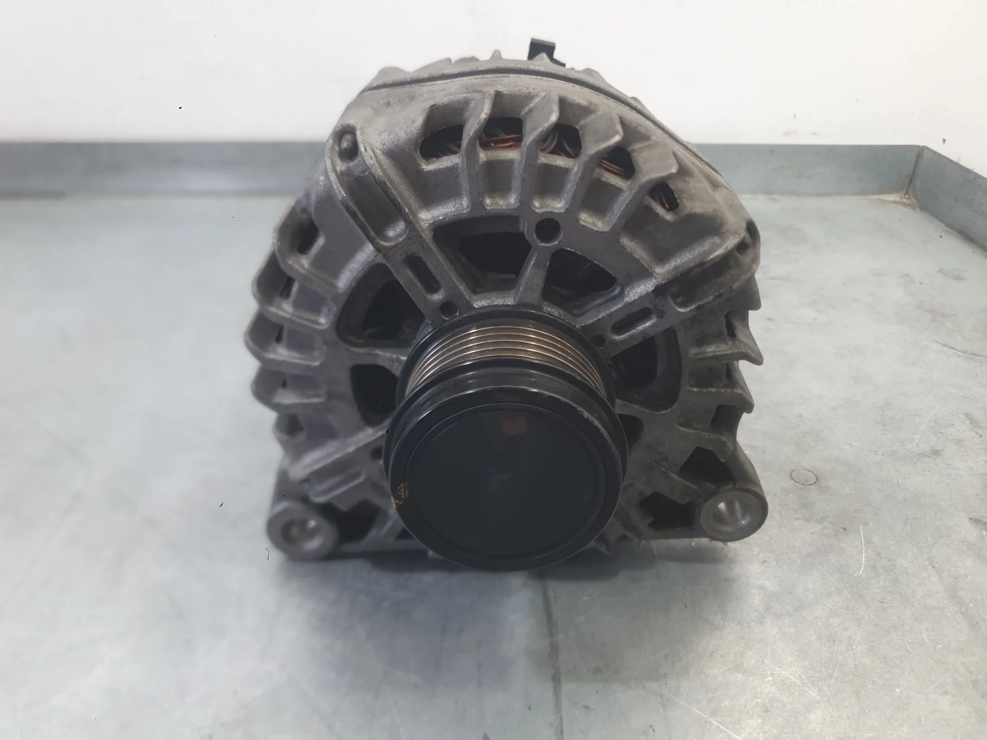 Alternador para Peugeot 5008 Ii (Mc_, Mj_, Mr_, M4_)