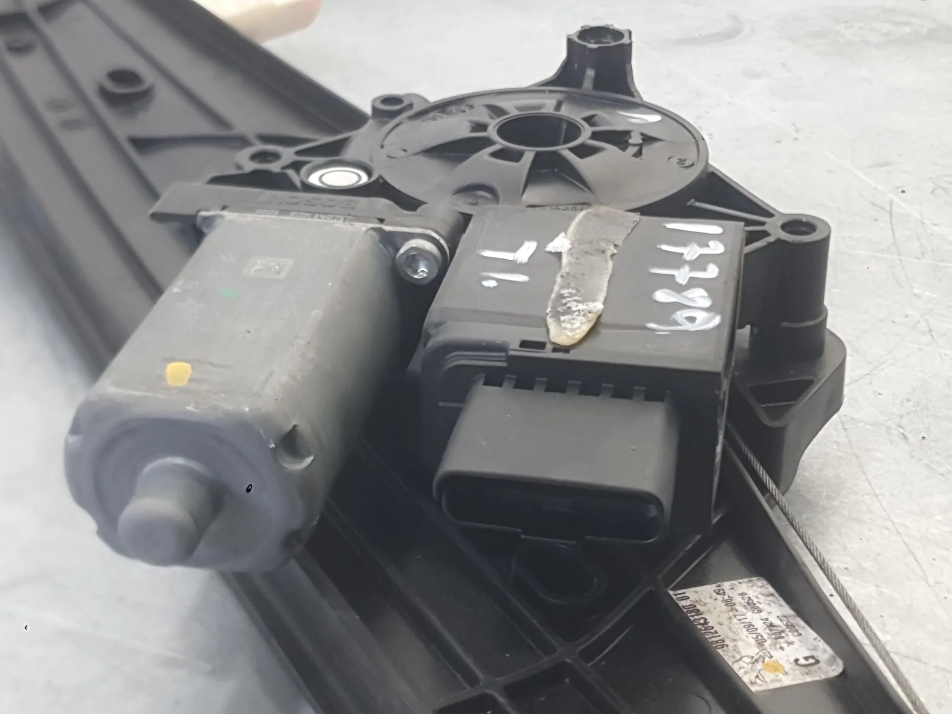 Elevalunas Trasero Izquierdo para Peugeot 5008 Ii (Mc_, Mj_, Mr_, M4_)
