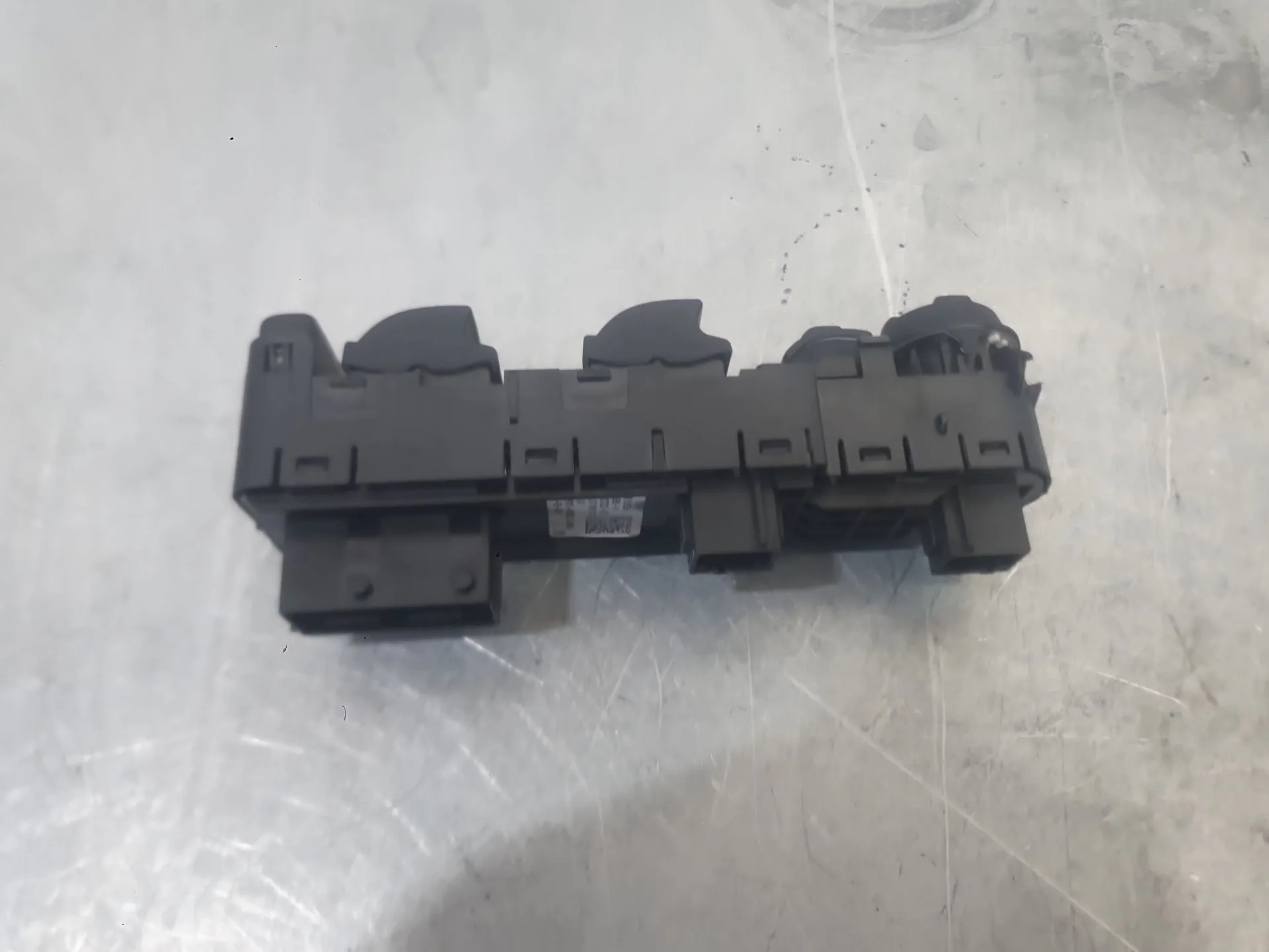 Mando Elevalunas Delantero Izquierdo para Peugeot 5008 Ii (Mc_, Mj_, Mr_, M4_)