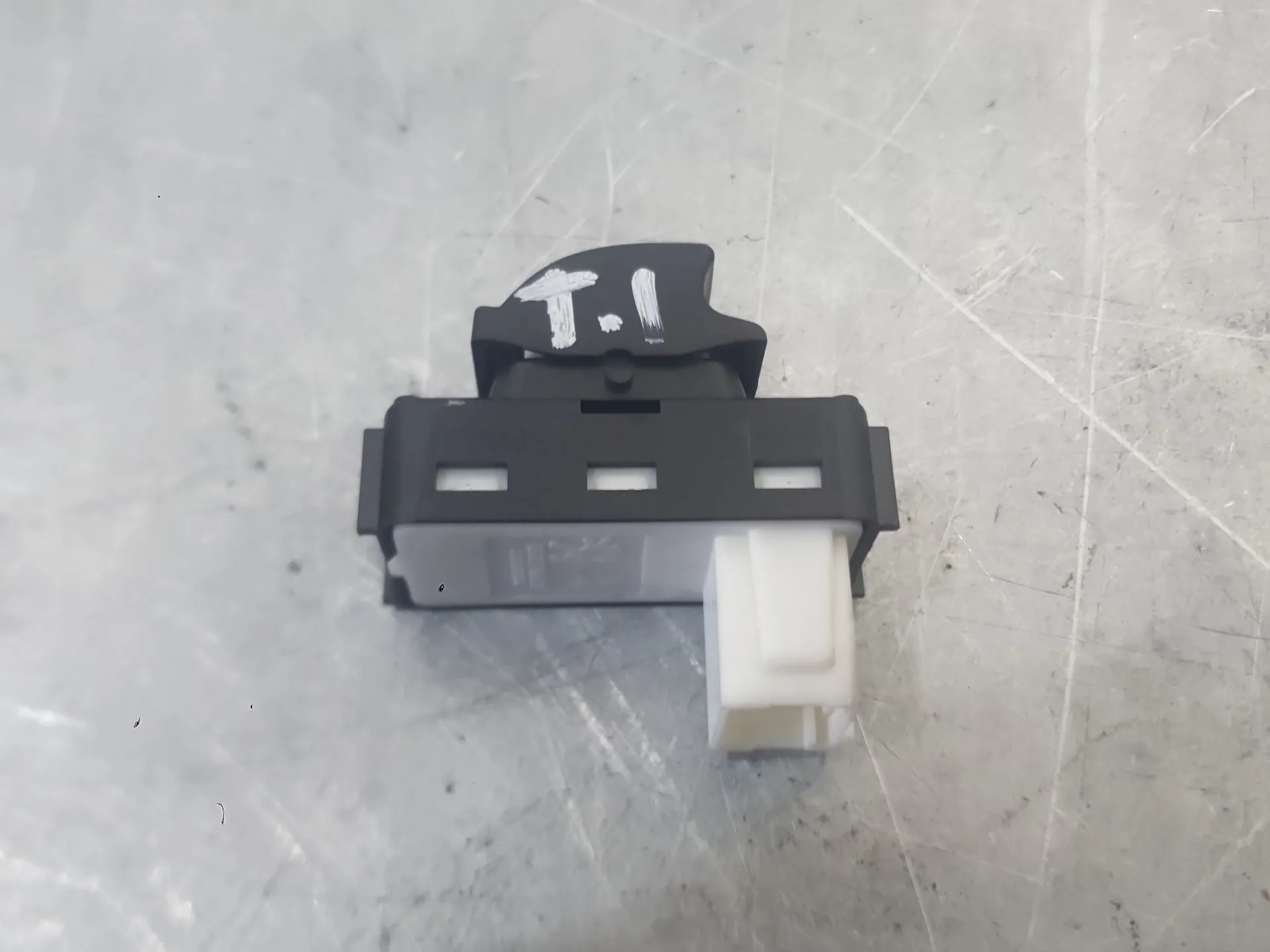 Mando Elevalunas Trasero Izquierdo para Peugeot 5008 Ii (Mc_, Mj_, Mr_, M4_)