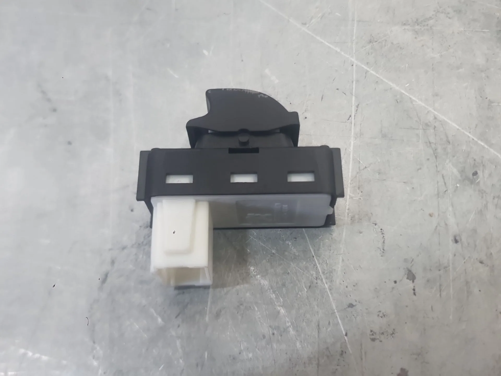 Mando Elevalunas Trasero Izquierdo para Peugeot 5008 Ii (Mc_, Mj_, Mr_, M4_)