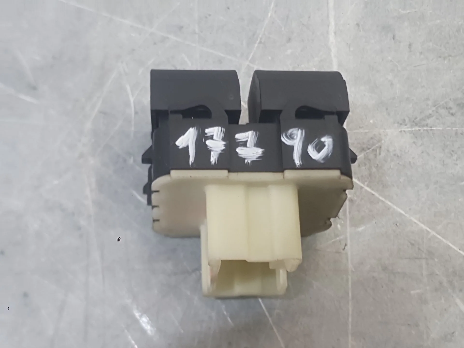 Mando Elevalunas Delantero Izquierdo para Dacia Sandero Ii (B8_)