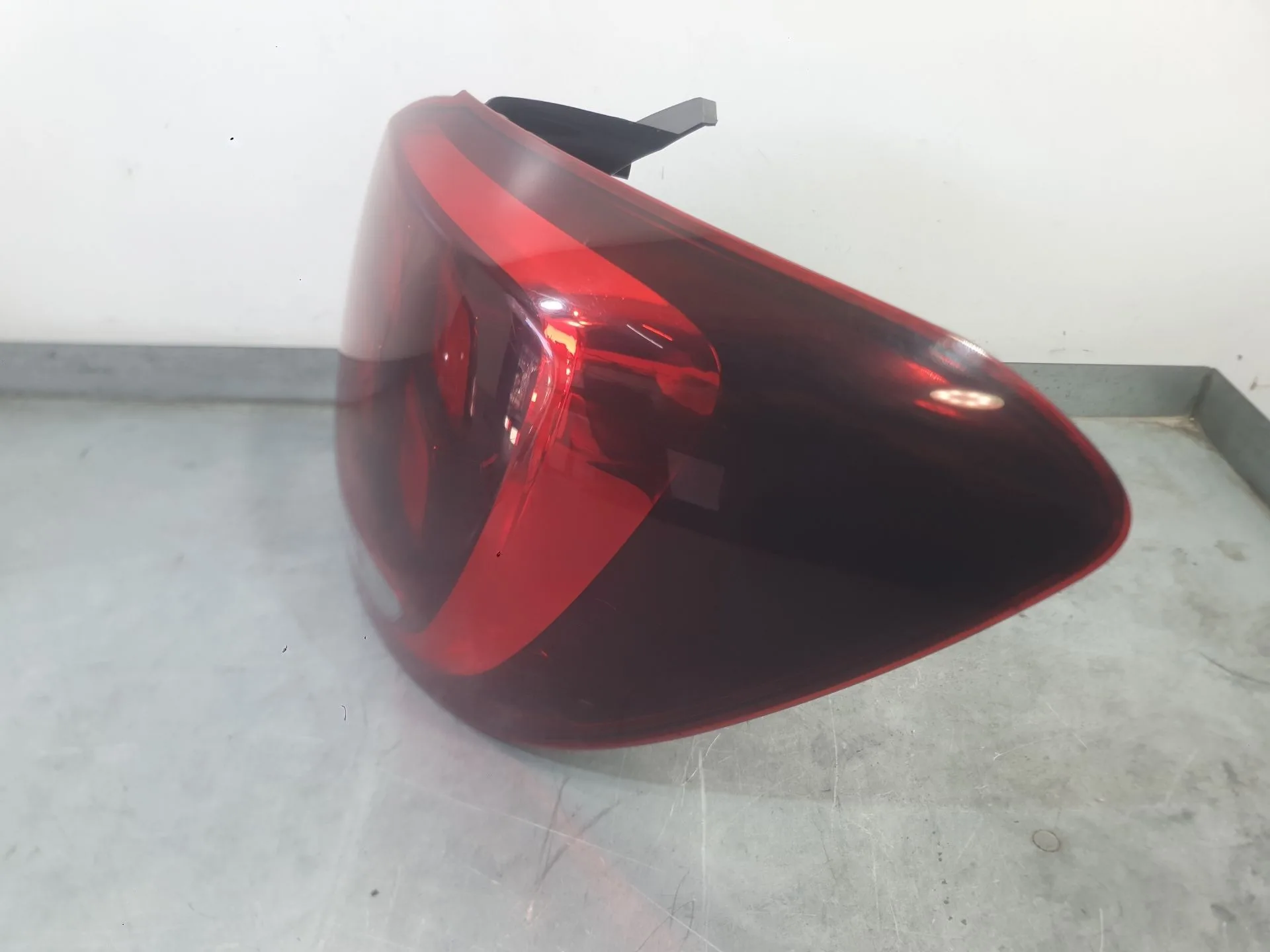 Piloto Trasero Derecho para Dacia Sandero Ii (B8_)