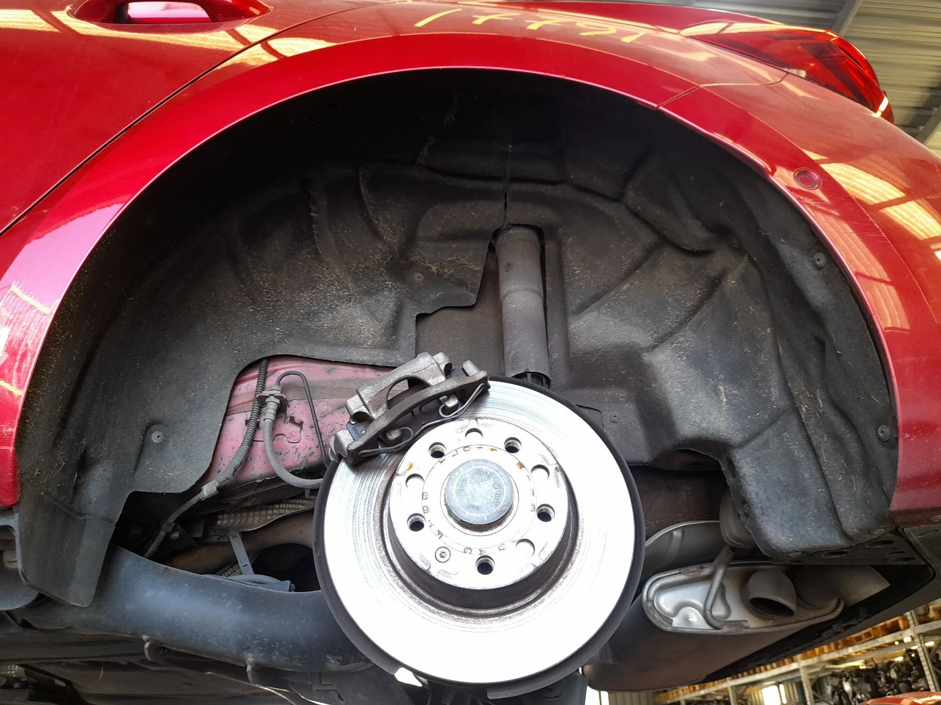 Plastico Pase Rueda Tras. Izq. para Seat Leon (Kl1, Klg)