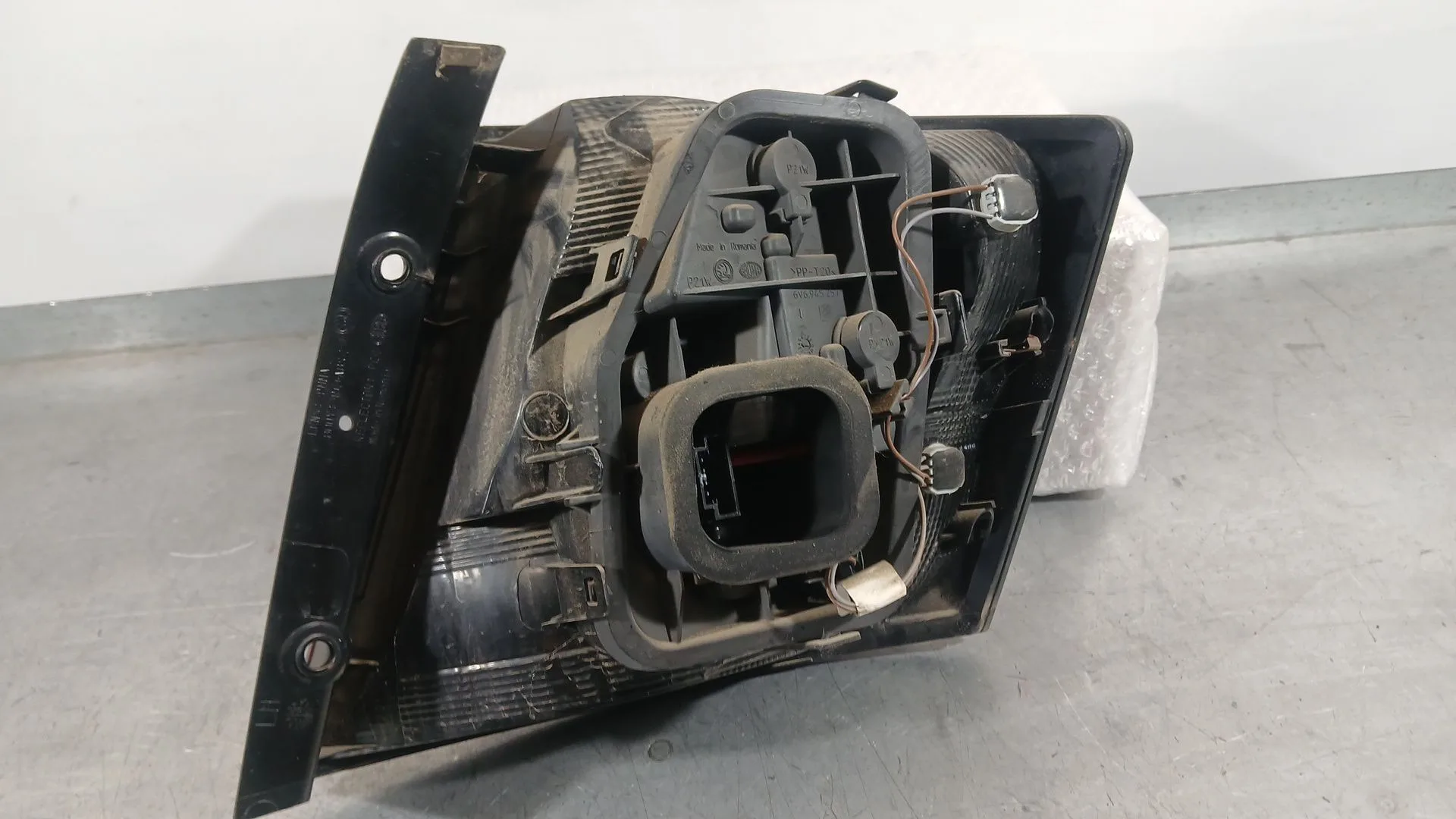 Piloto Trasero Izquierdo para Skoda Fabia Iii (Nj3)