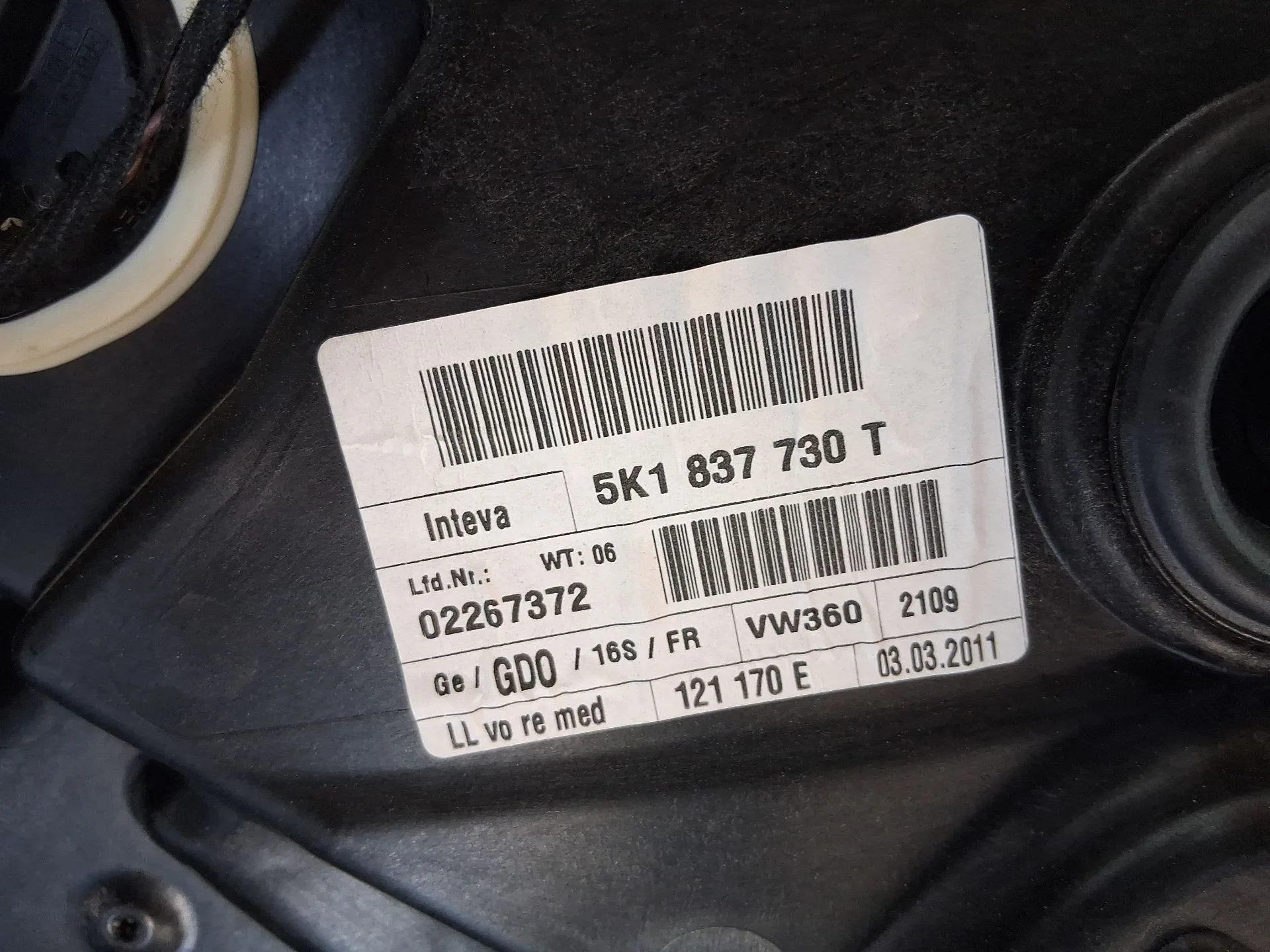 Elevalunas Delantero Derecho para Volkswagen Golf Plus V (5M1, 521)