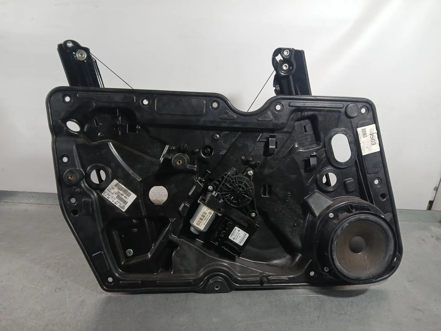 Elevalunas Delantero Izquierdo para Volkswagen Golf Plus V (5M1, 521)