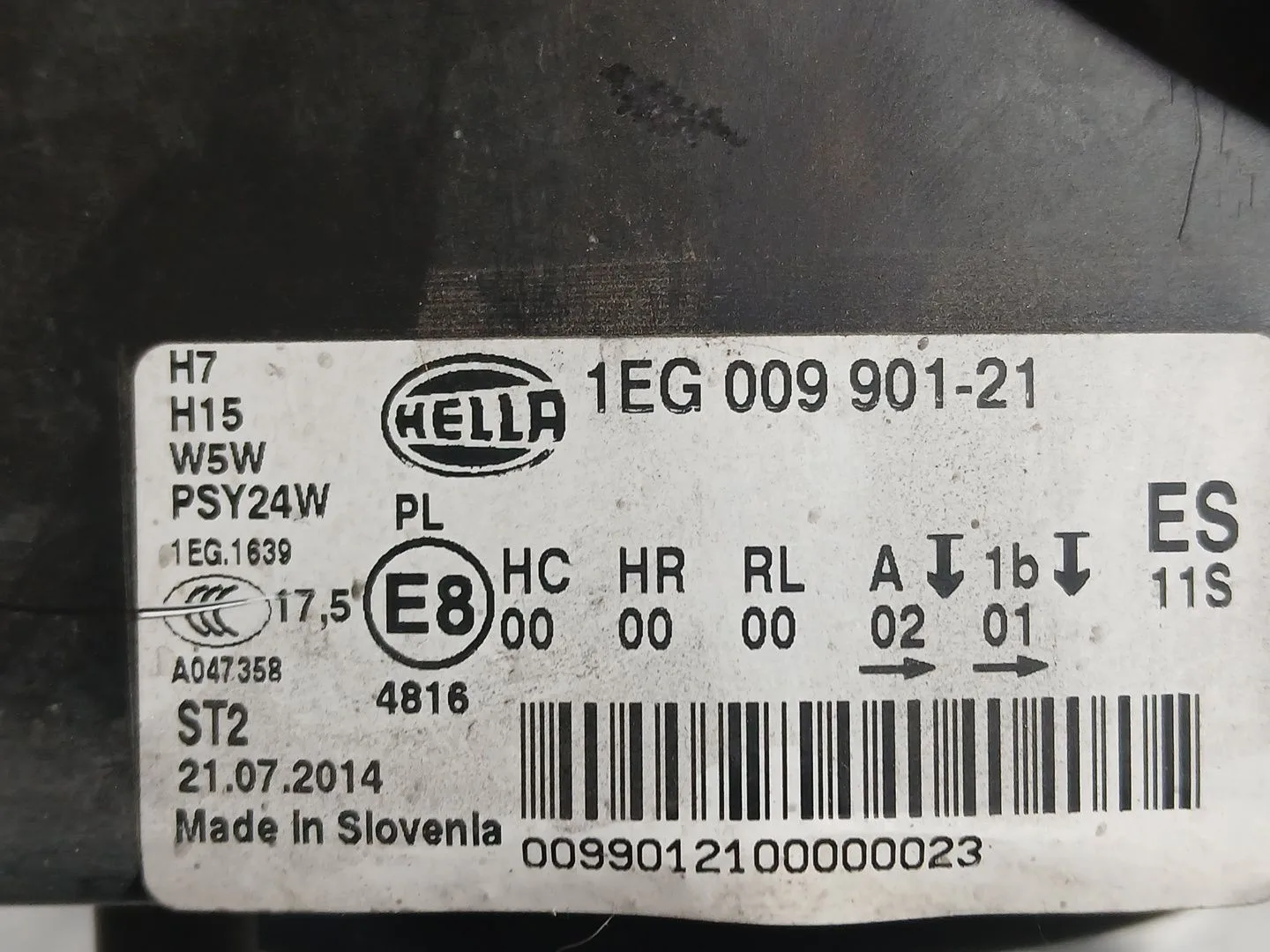 Faro Izquierdo para Volkswagen Golf Plus V (5M1, 521)