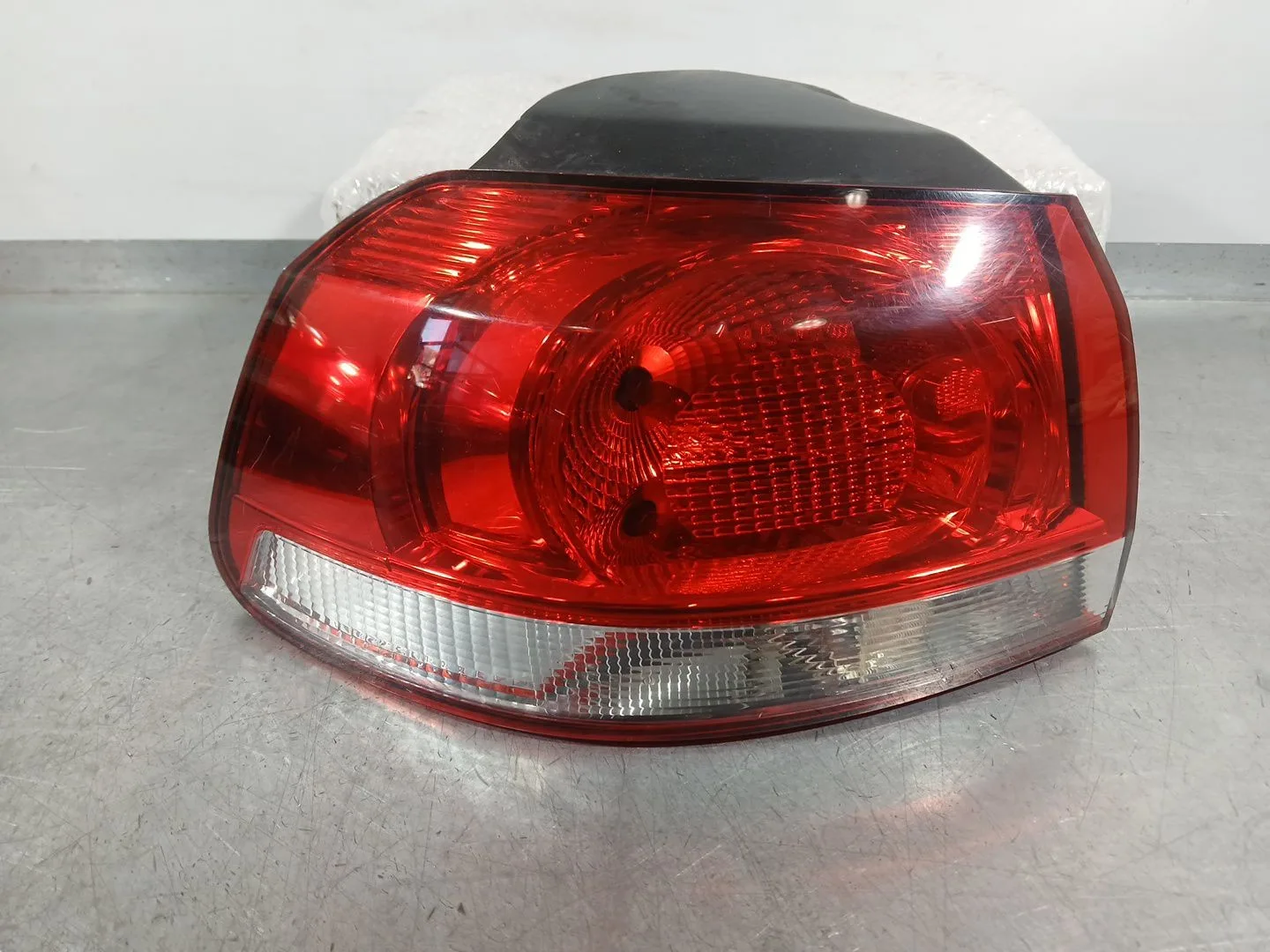 Piloto Trasero Izquierdo Exterior para Volkswagen Golf Plus V (5M1, 521)