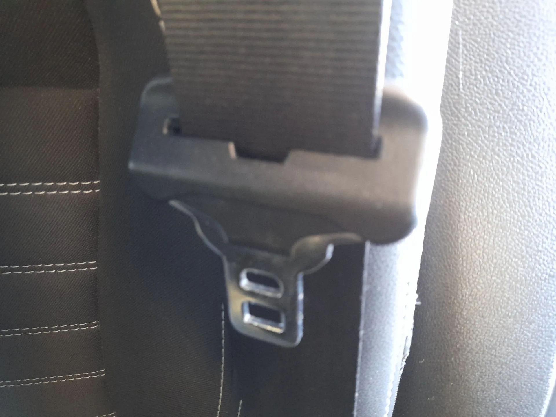 Cinturon Seguridad Trasero Izquierdo para Renault Laguna Iii (Bt0/1)