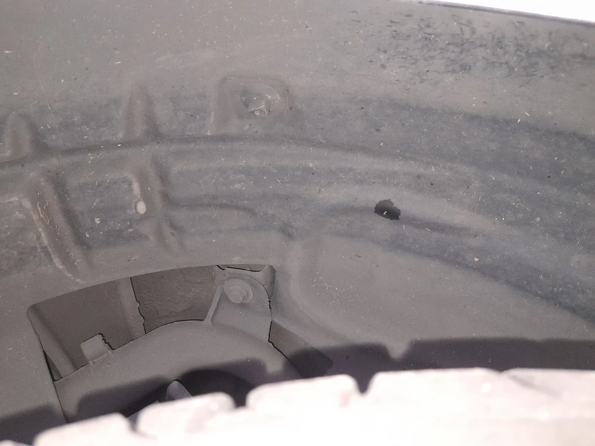 Plastico Pase Rueda Tras. Dch. para Renault Laguna Iii (Bt0/1)