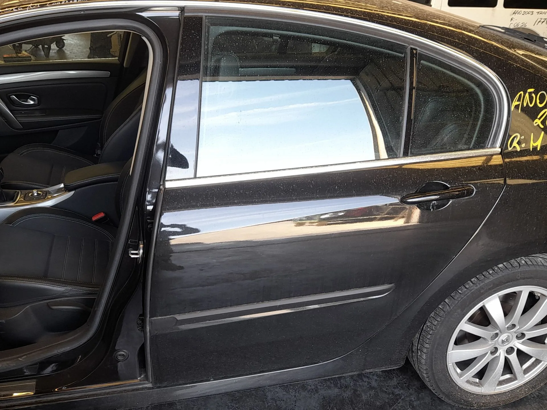 Puerta Trasera Izquierda para Renault Laguna Iii (Bt0/1)