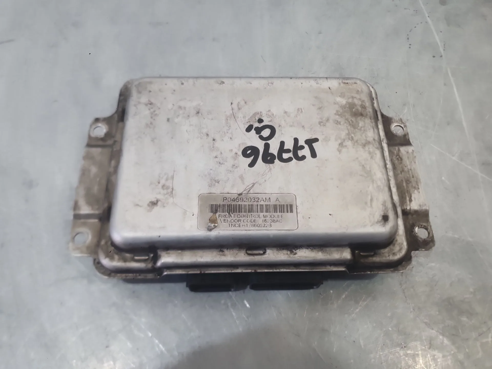 Centralita Motor Uce para Chrysler 300C (Lx, Le)