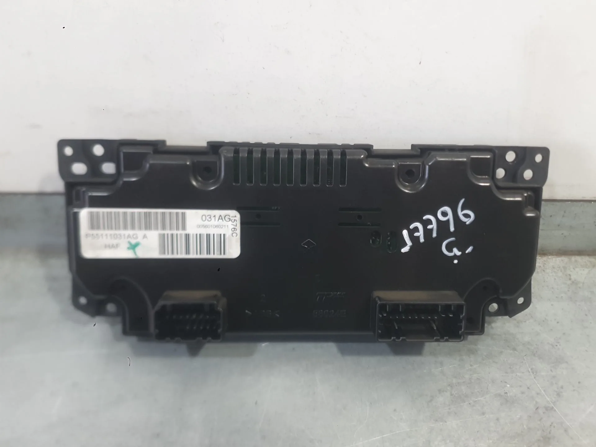 Mando Climatizador para Chrysler 300C (Lx, Le)