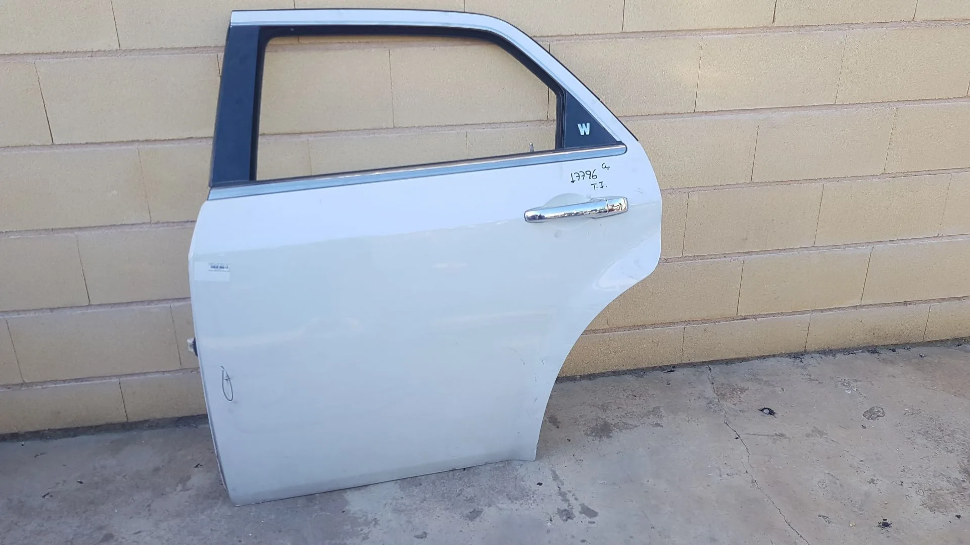 Puerta Trasera Izquierda para Chrysler 300C (Lx, Le)
