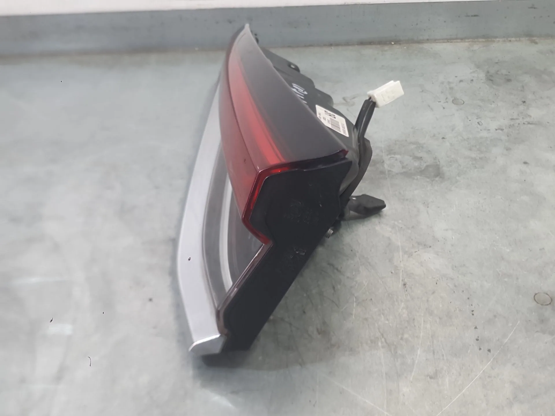 Piloto Trasero Derecho Interior para Toyota Corolla Sedan (_E21_)