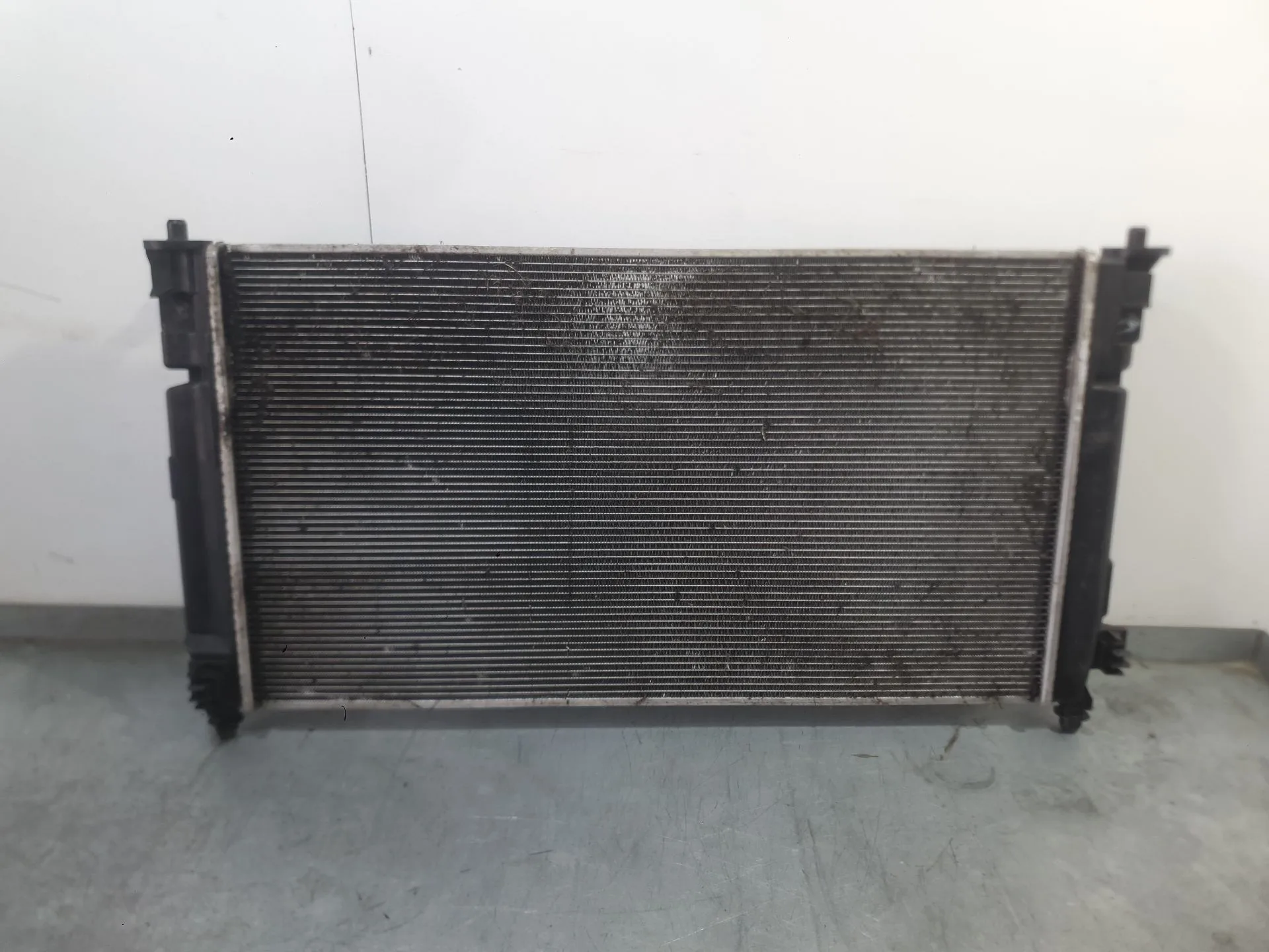 Radiador Agua para Toyota Corolla Sedan (_E21_)