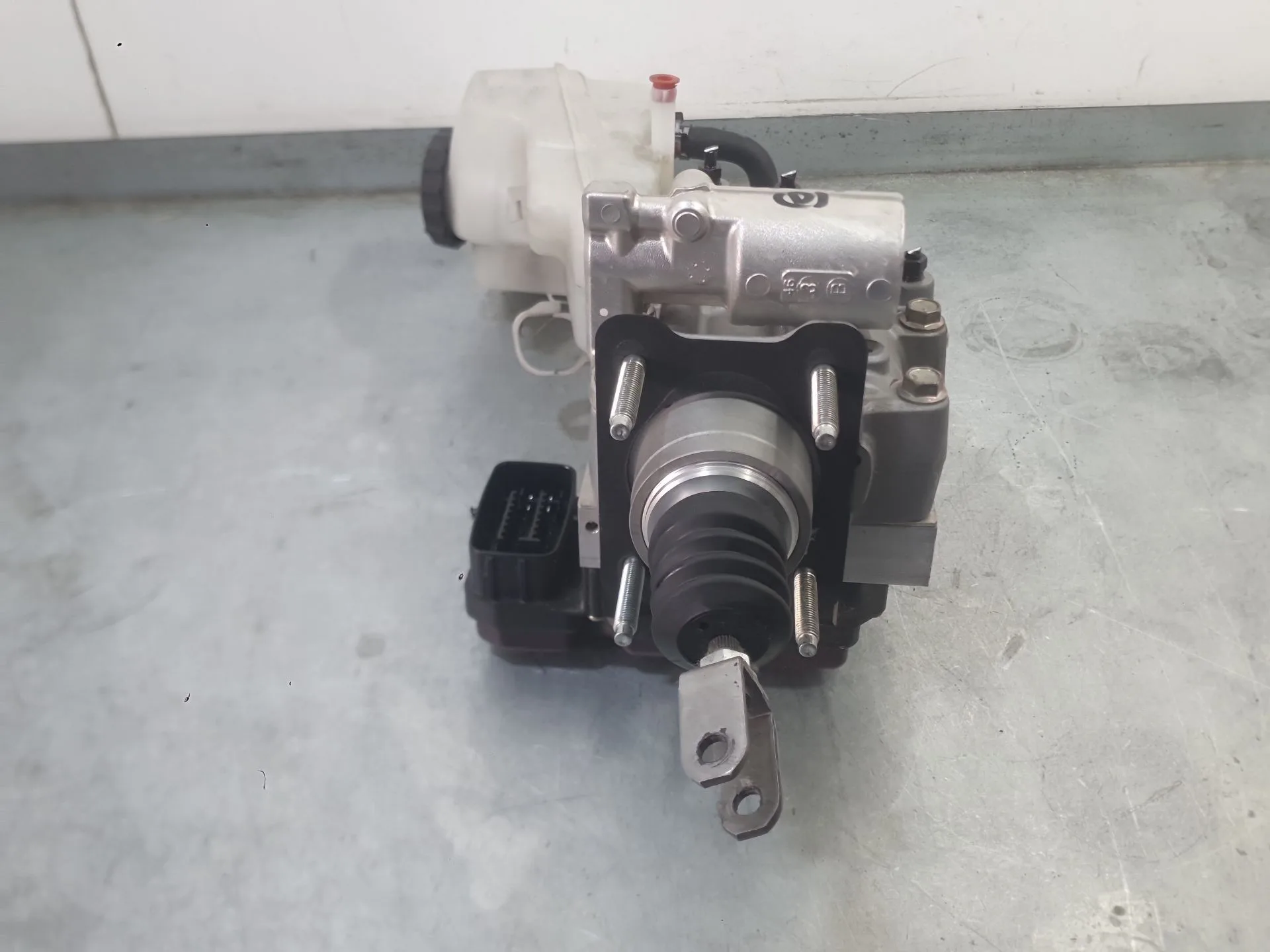 Servofreno para Toyota Corolla Sedan (_E21_)