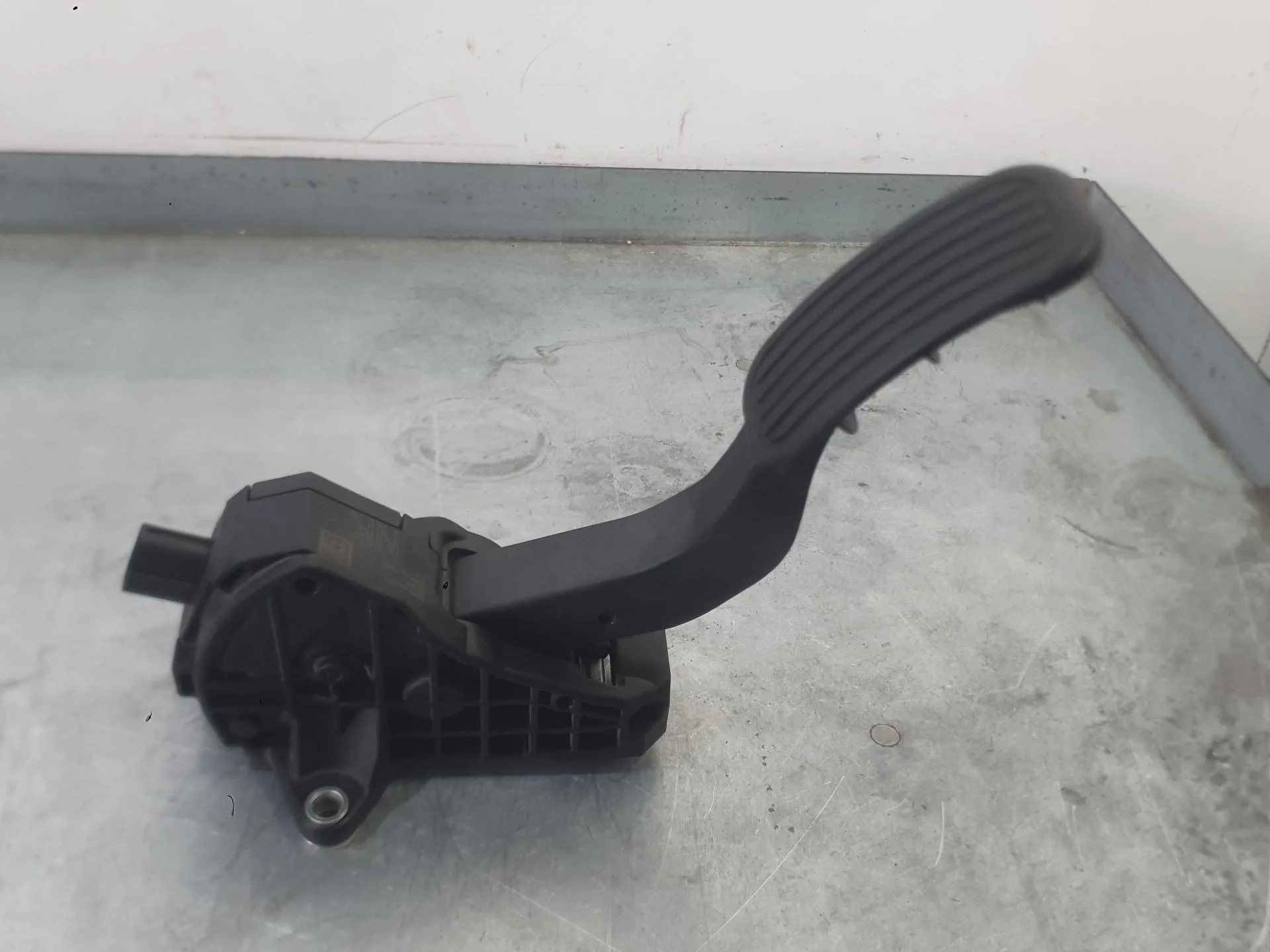Potenciometro Pedal para Toyota Corolla Sedan (_E21_)