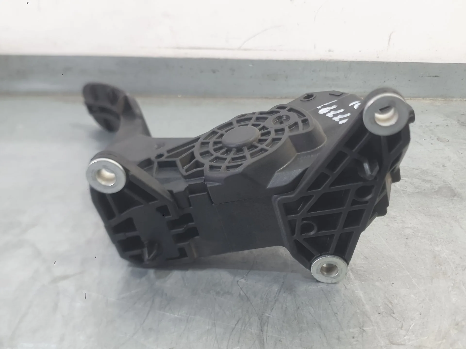 Potenciometro Pedal para Toyota Corolla Sedan (_E21_)