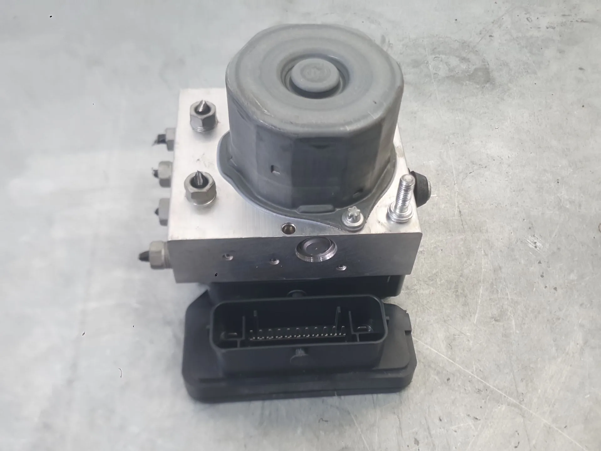 Abs para Opel Corsa E (X15)