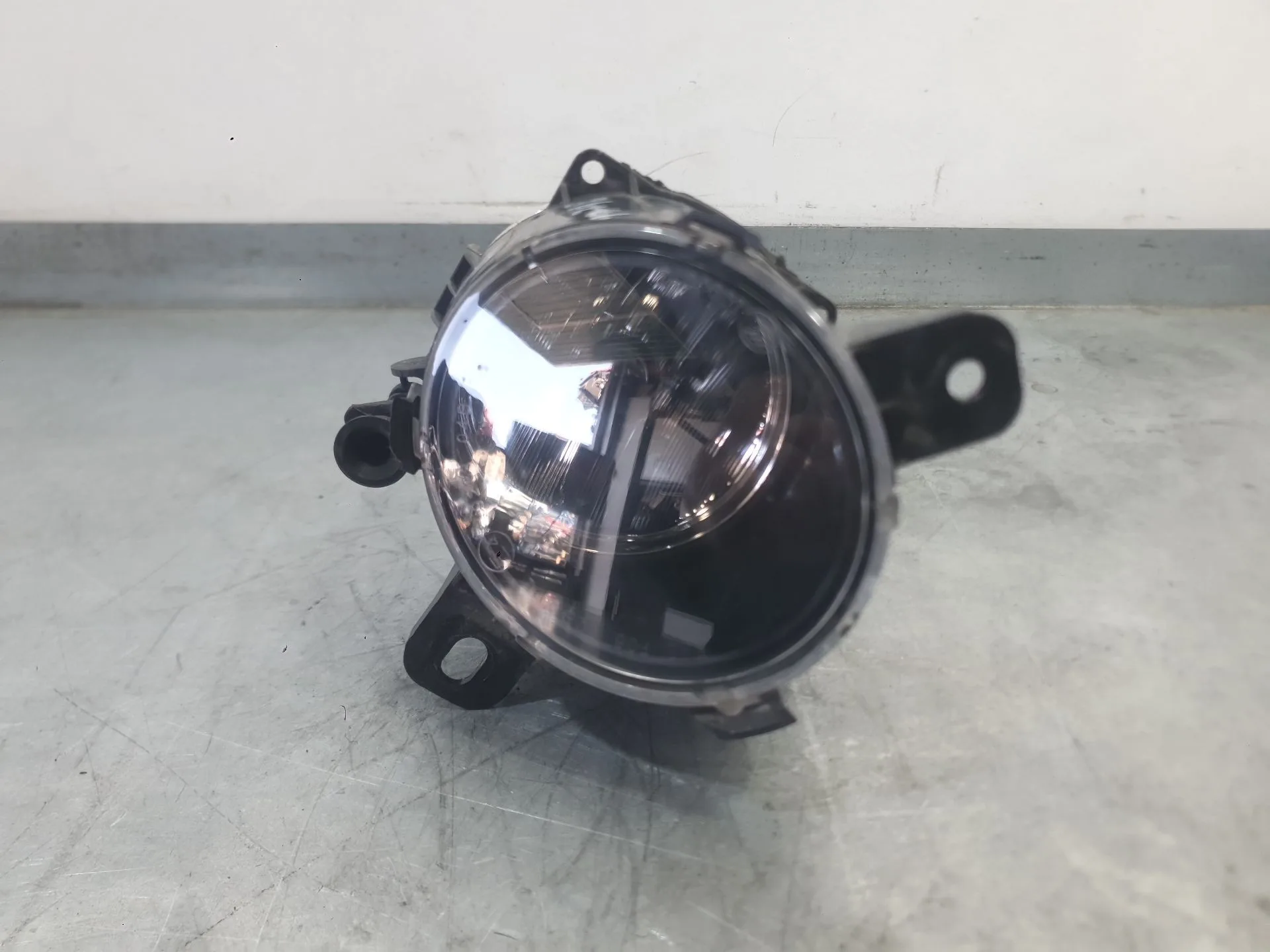 Faro Antiniebla Izquierdo para Opel Corsa E (X15)