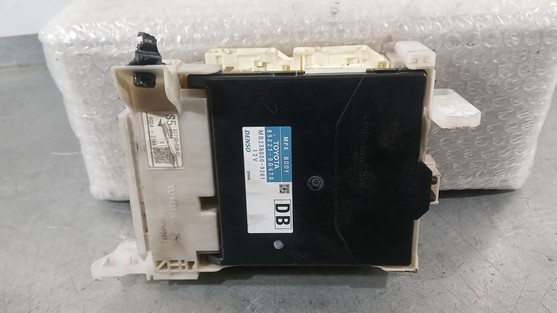 Caja Reles / Fusibles para Toyota Yaris (_P13_)