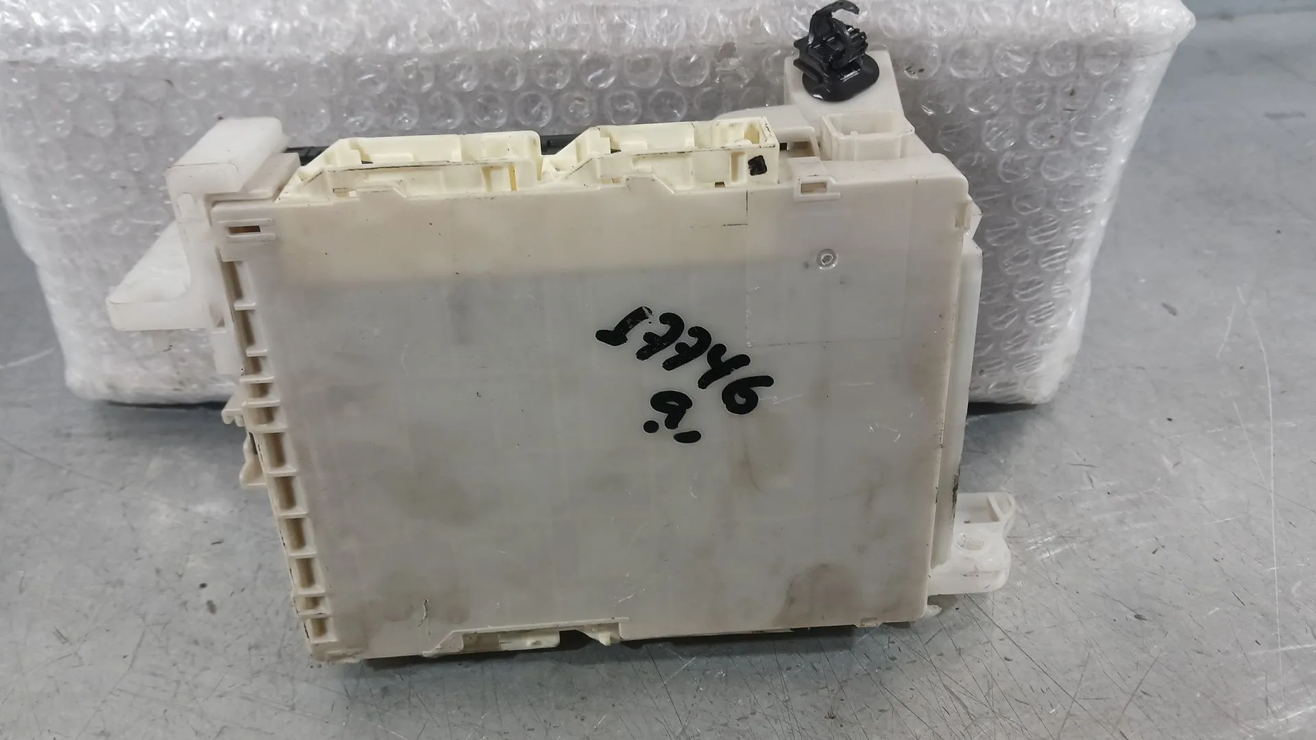 Caja Reles / Fusibles para Toyota Yaris (_P13_)