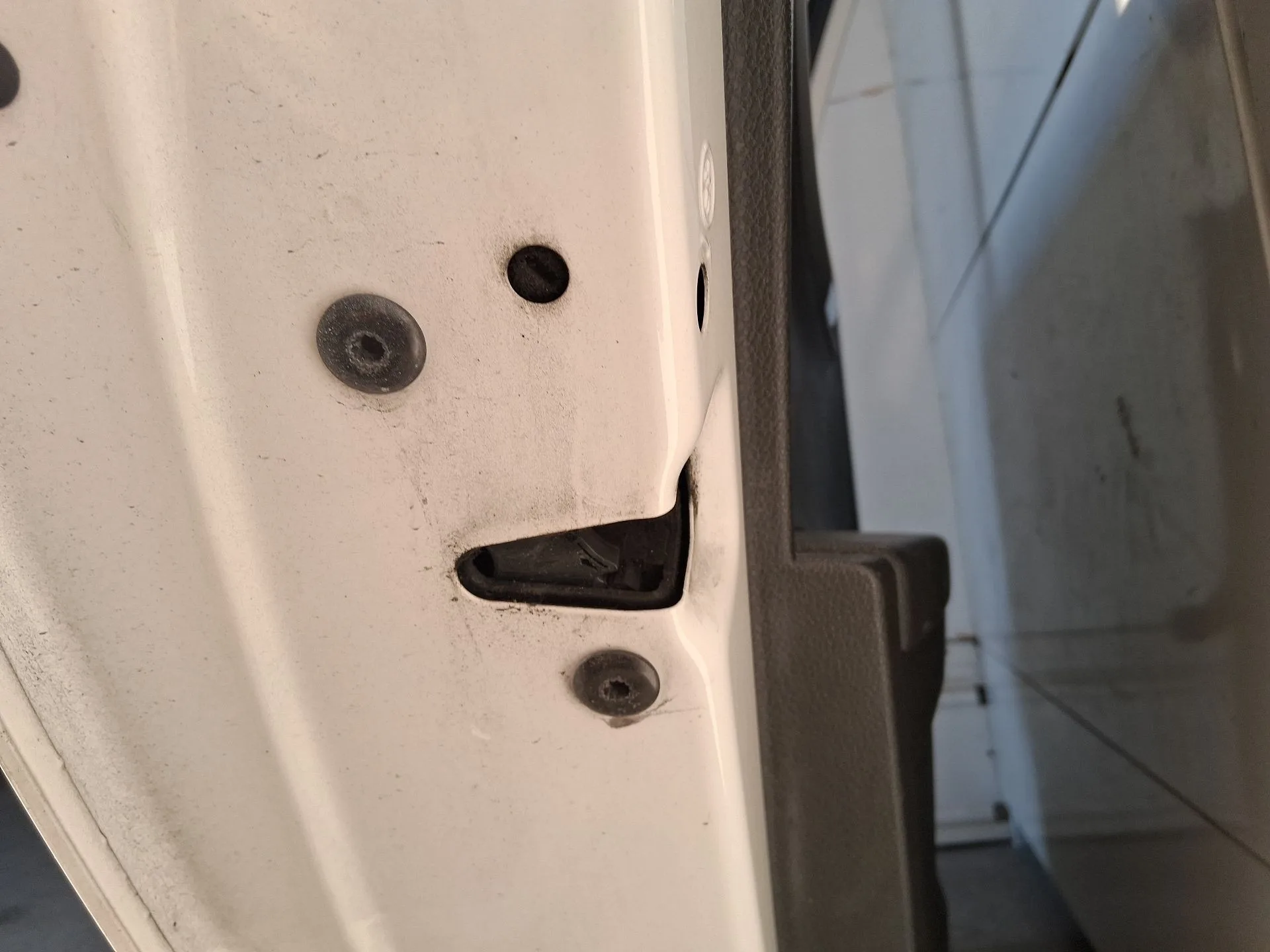 Cerradura Puerta Trasera Izquierda para Skoda Fabia Iii (Nj3)