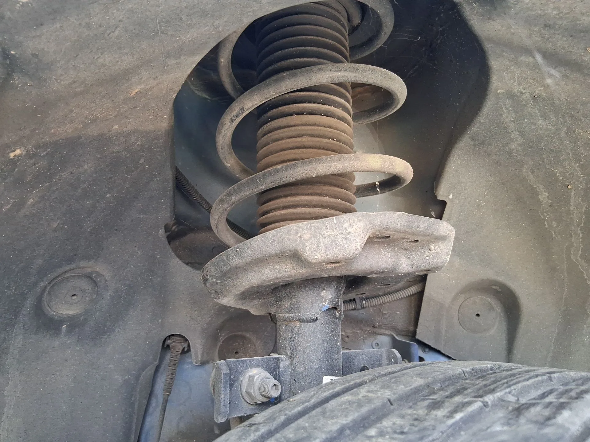 Amortiguador Delantero Derecho para Renault Clio V (B7_)