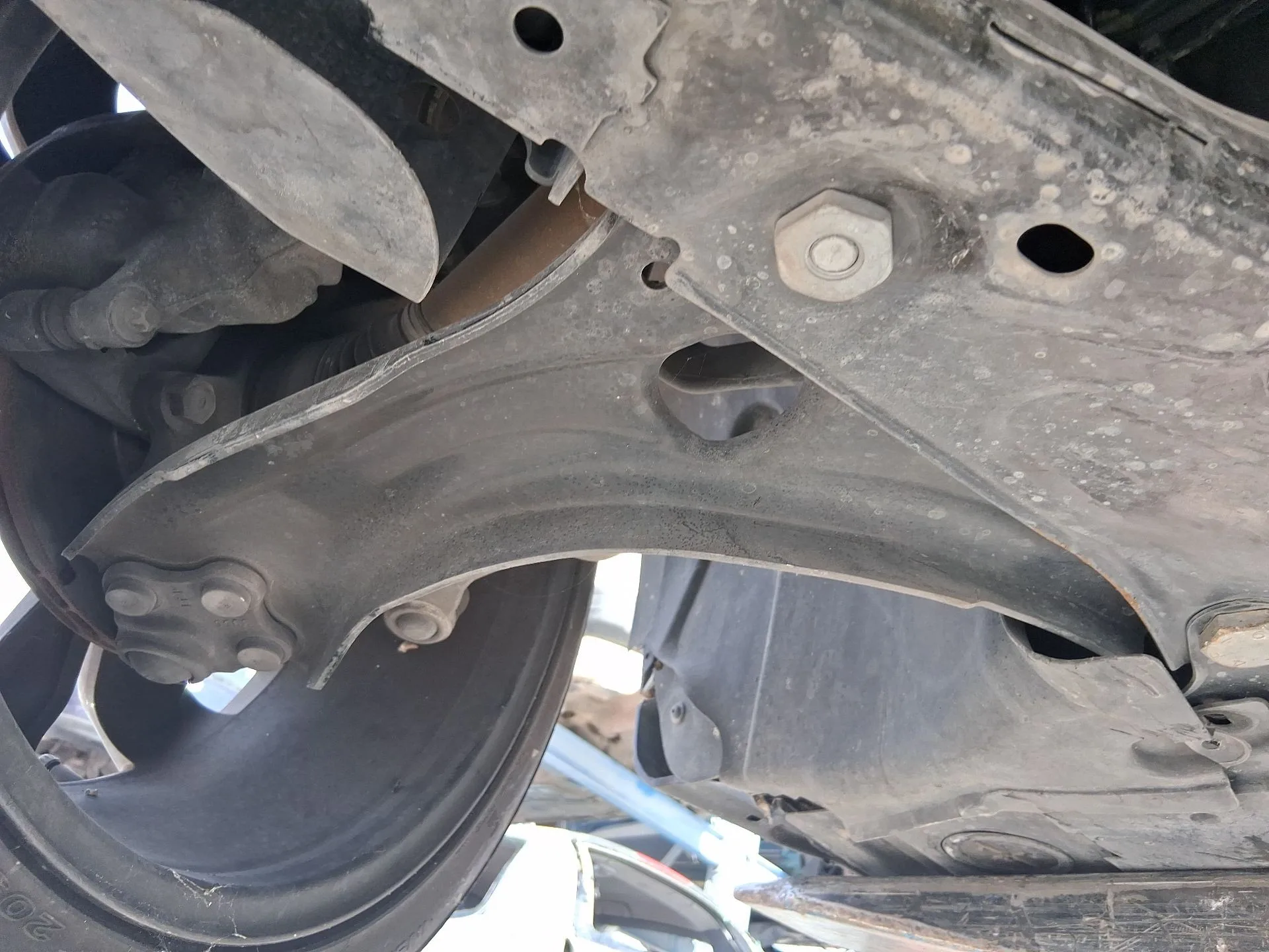 Brazo Suspension Inferior Delantero Derecho para Renault Clio V (B7_)