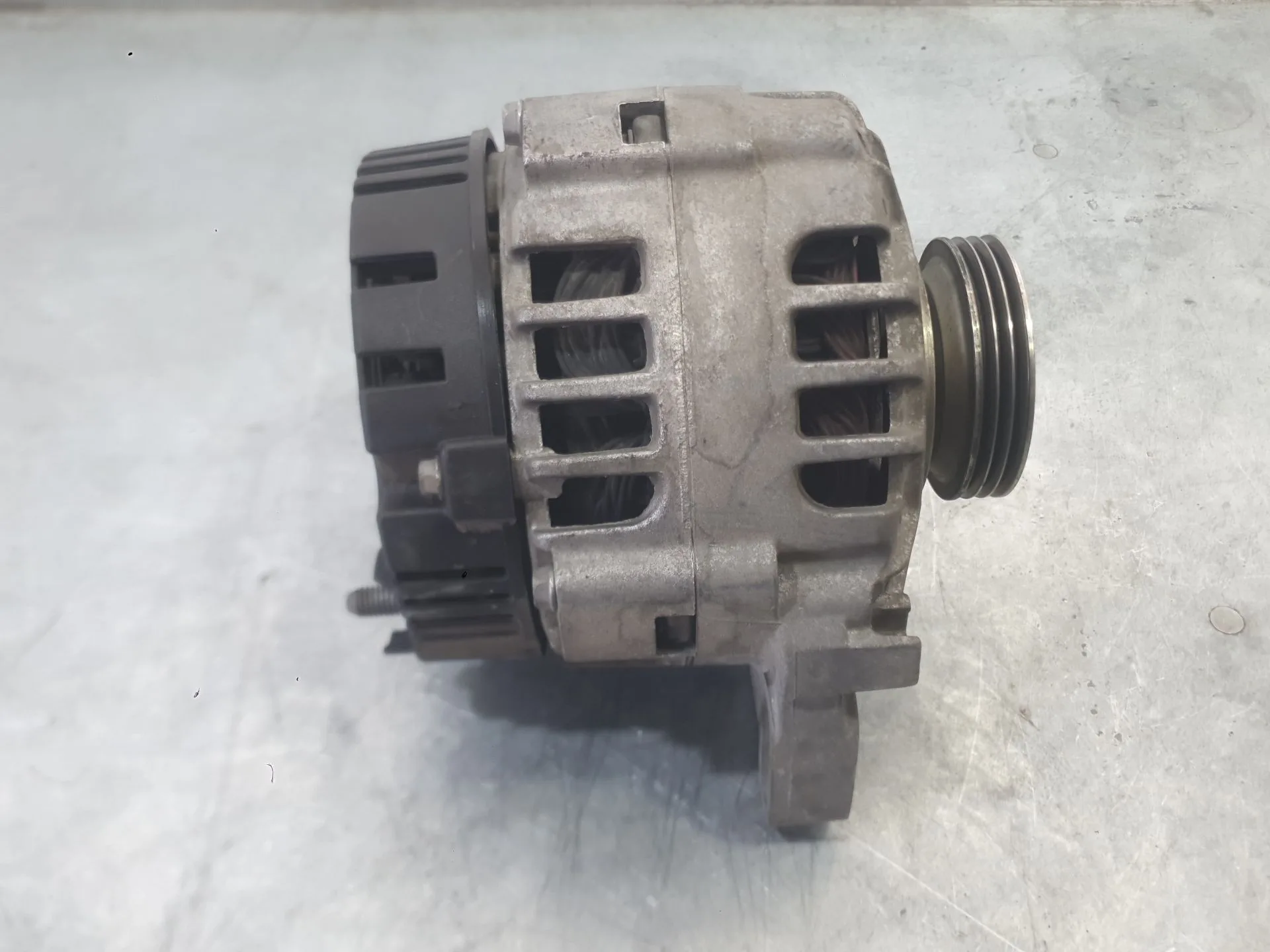 Alternador para Dacia Sandero (Bs_)