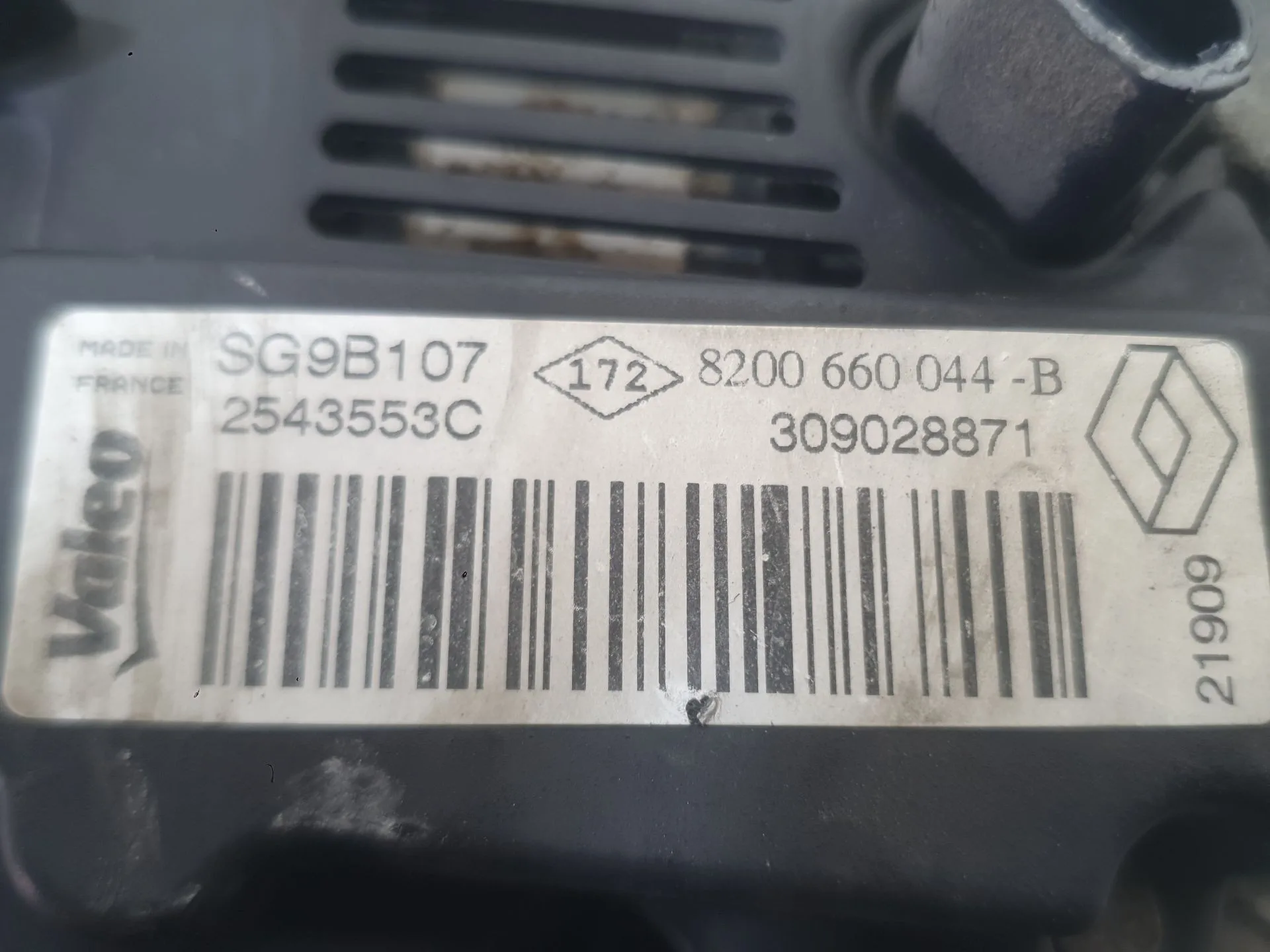 Alternador para Dacia Sandero (Bs_)