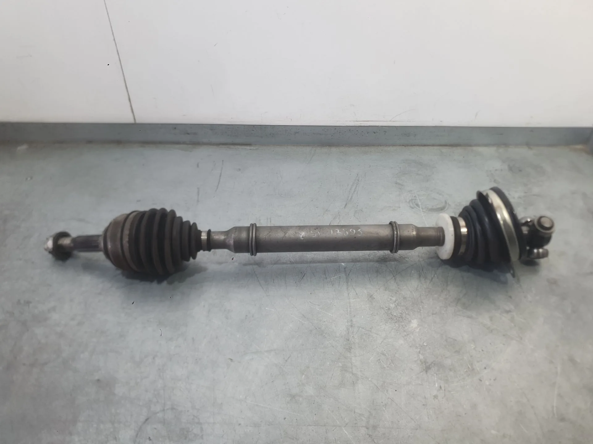 Transmision Delantera Izquierda para Dacia Sandero (Bs_)