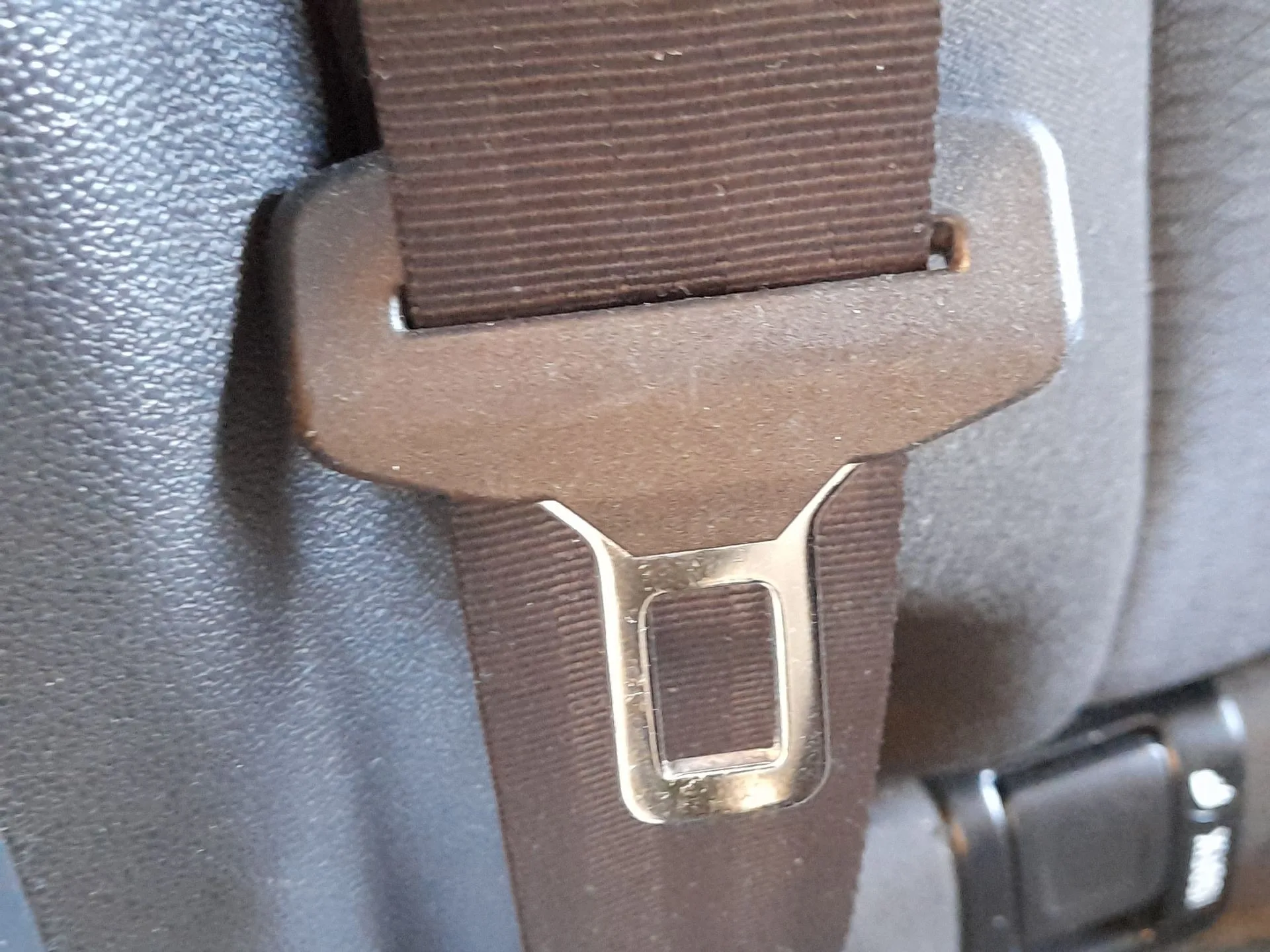 Cinturon Seguridad Trasero Derecho para Opel Corsa E (X15)