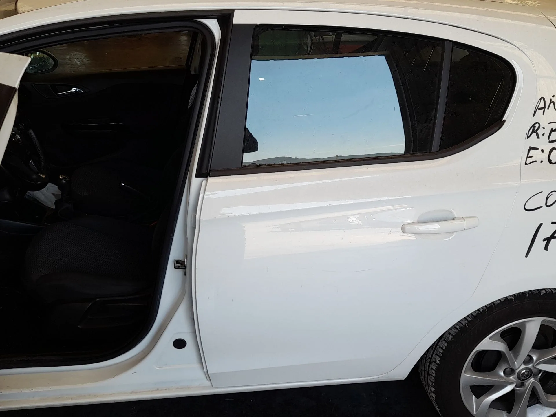 Puerta Trasera Izquierda para Opel Corsa E (X15)