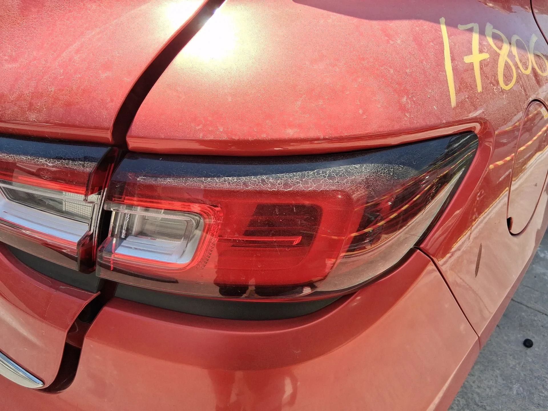 Piloto Trasero Derecho Exterior para Renault Clio Iv (Bh_)