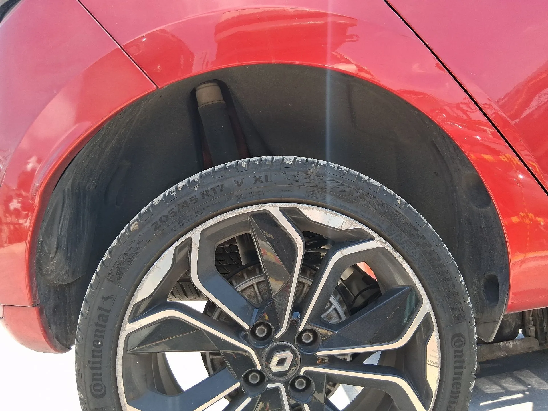 Plastico Pase Rueda Tras. Dch. para Renault Clio Iv (Bh_)