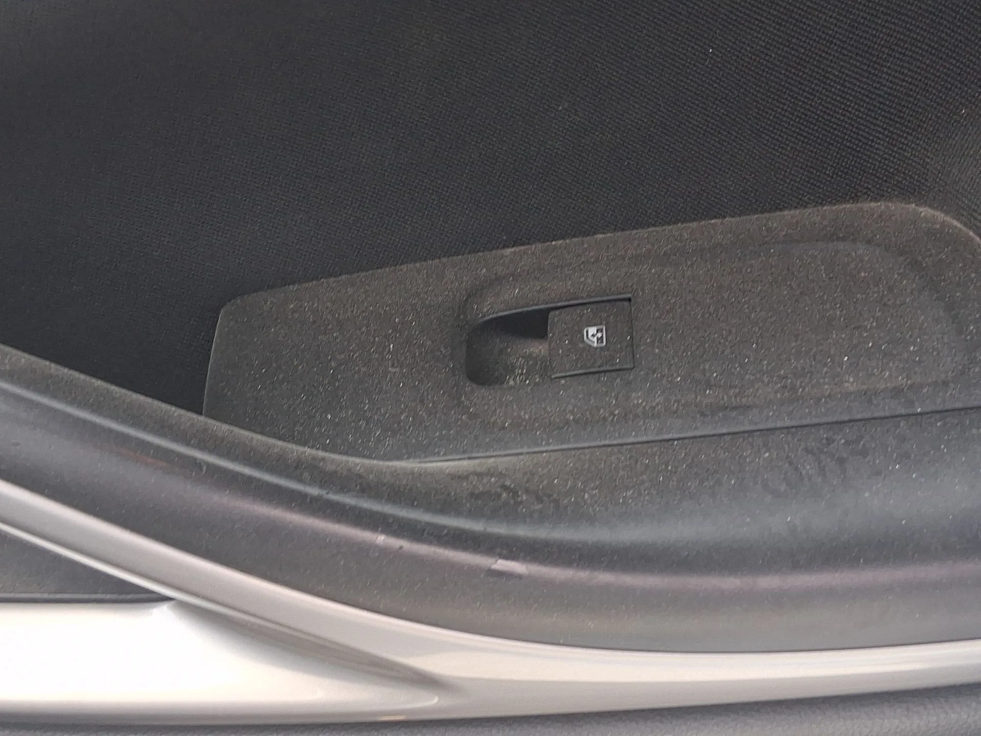 Mando Elevalunas Delantero Derecho para Opel Astra K (B16)