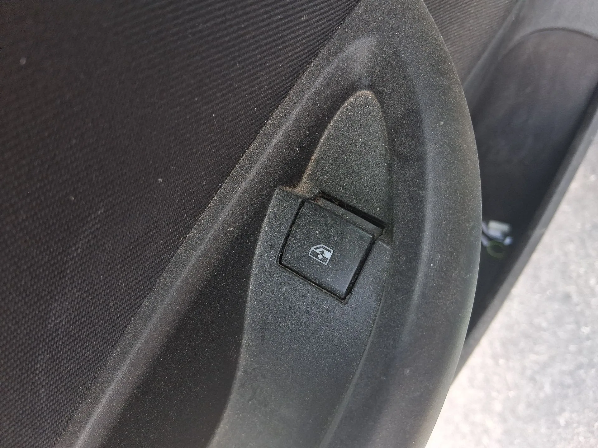 Mando Elevalunas Trasero Izquierdo para Opel Astra K (B16)