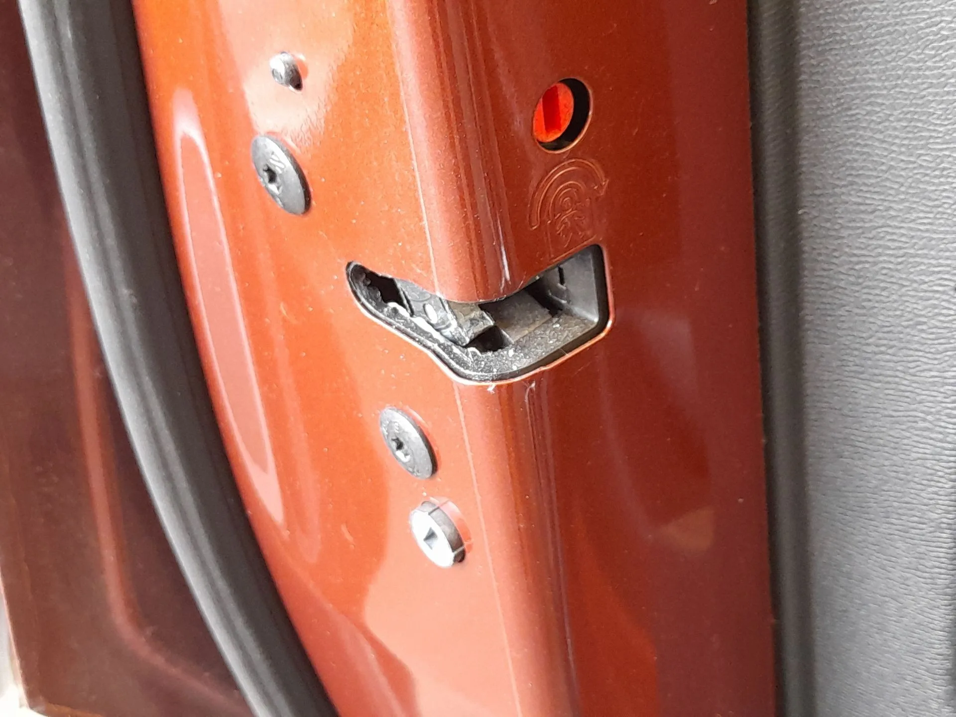 Cerradura Puerta Trasera Izquierda para Peugeot 3008 Ii Suv (Mc_, Mr_, Mj_, M4_)