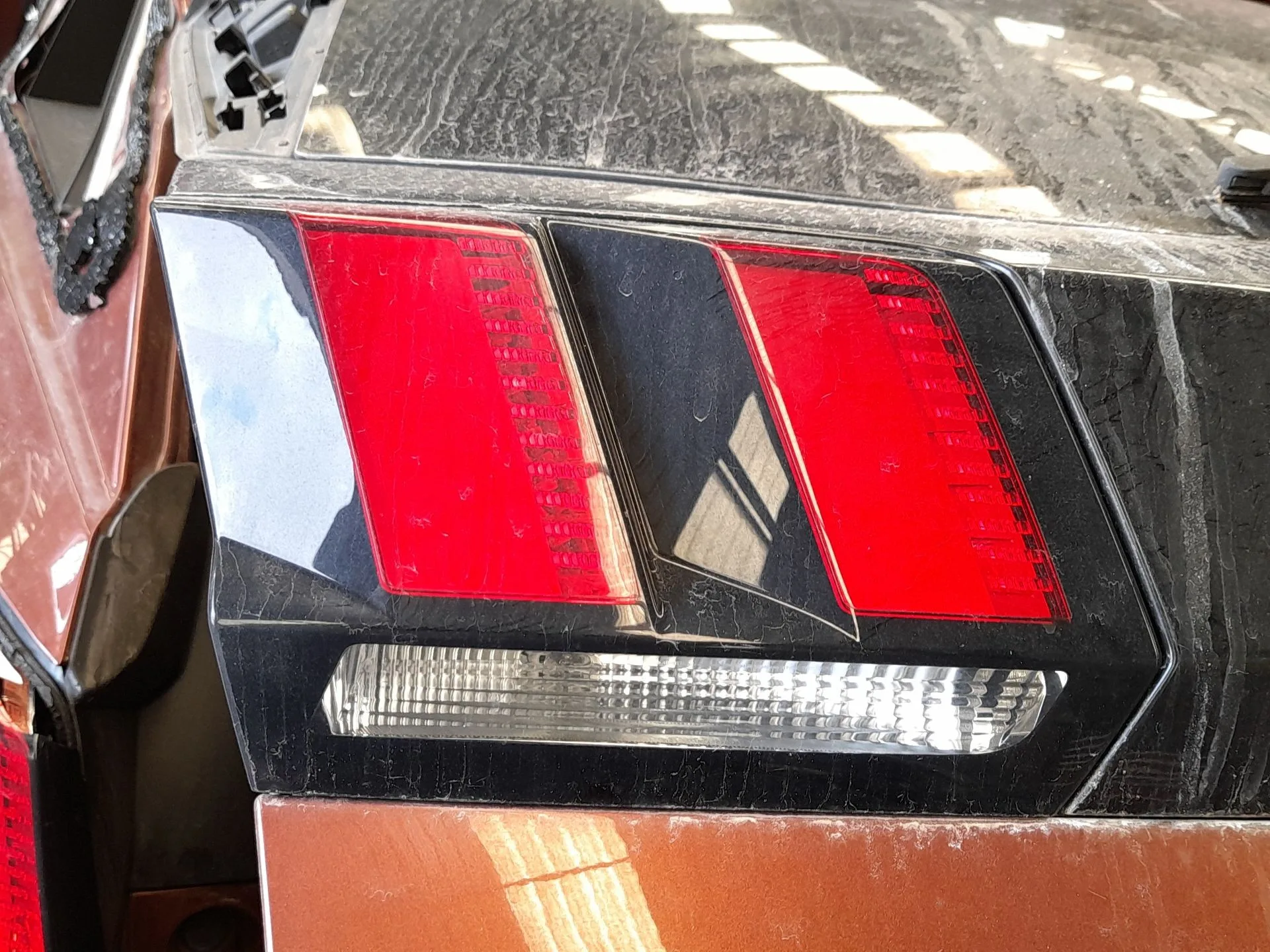 Piloto Trasero Izquierdo Interior para Peugeot 3008 Ii Suv (Mc_, Mr_, Mj_, M4_)