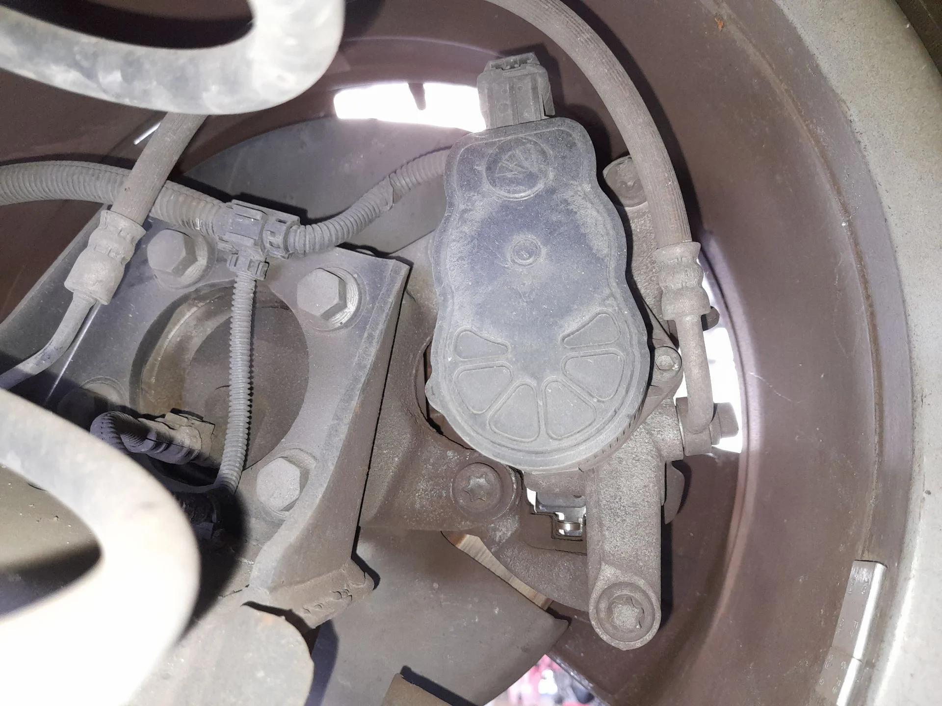 Pinza Freno Trasera Derecha para Peugeot 3008 Ii Suv (Mc_, Mr_, Mj_, M4_)