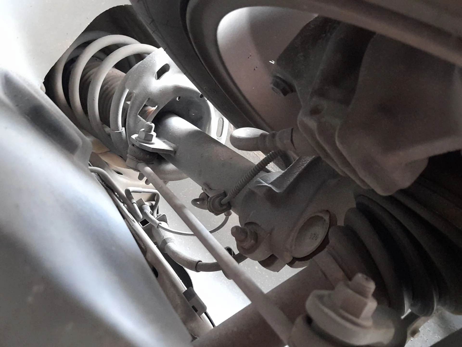 Amortiguador Delantero Izquierdo para Peugeot 208 I (Ca_, Cc_)