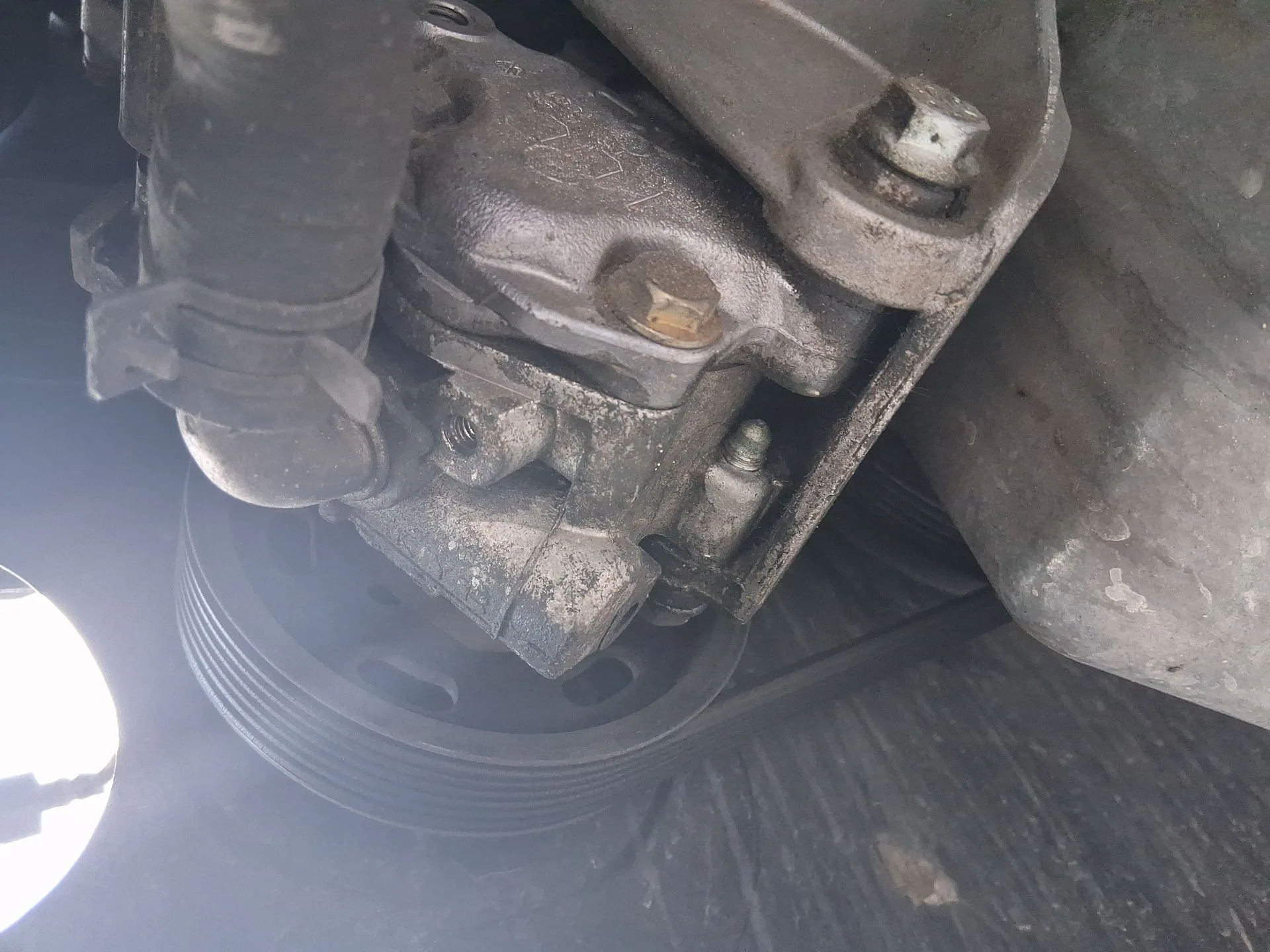 Bomba Direccion para Audi A3 (8L1)