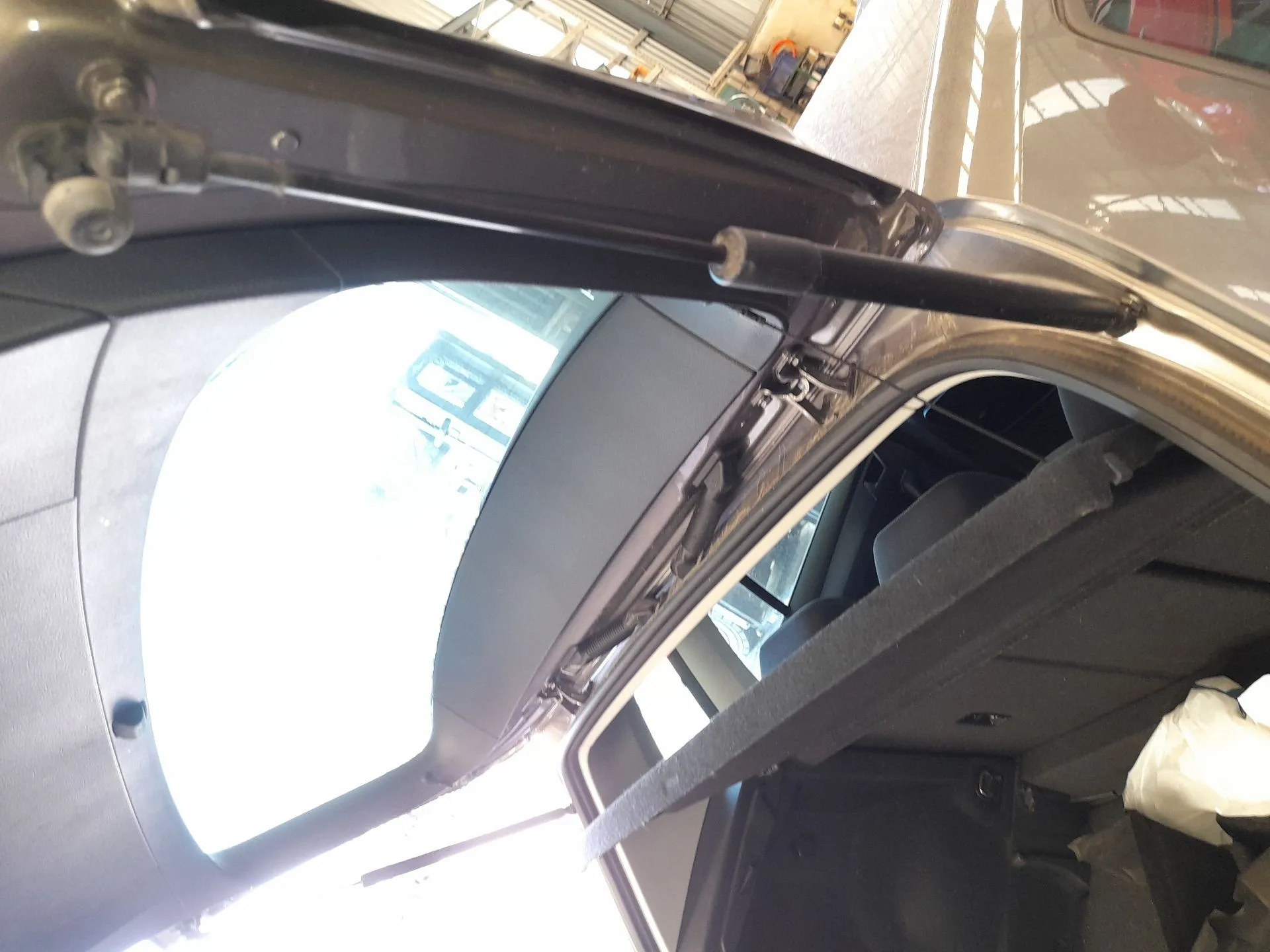 Amortiguadores Maletero / Porton para Volkswagen Golf Sportsvan Vii (Am1, An1)