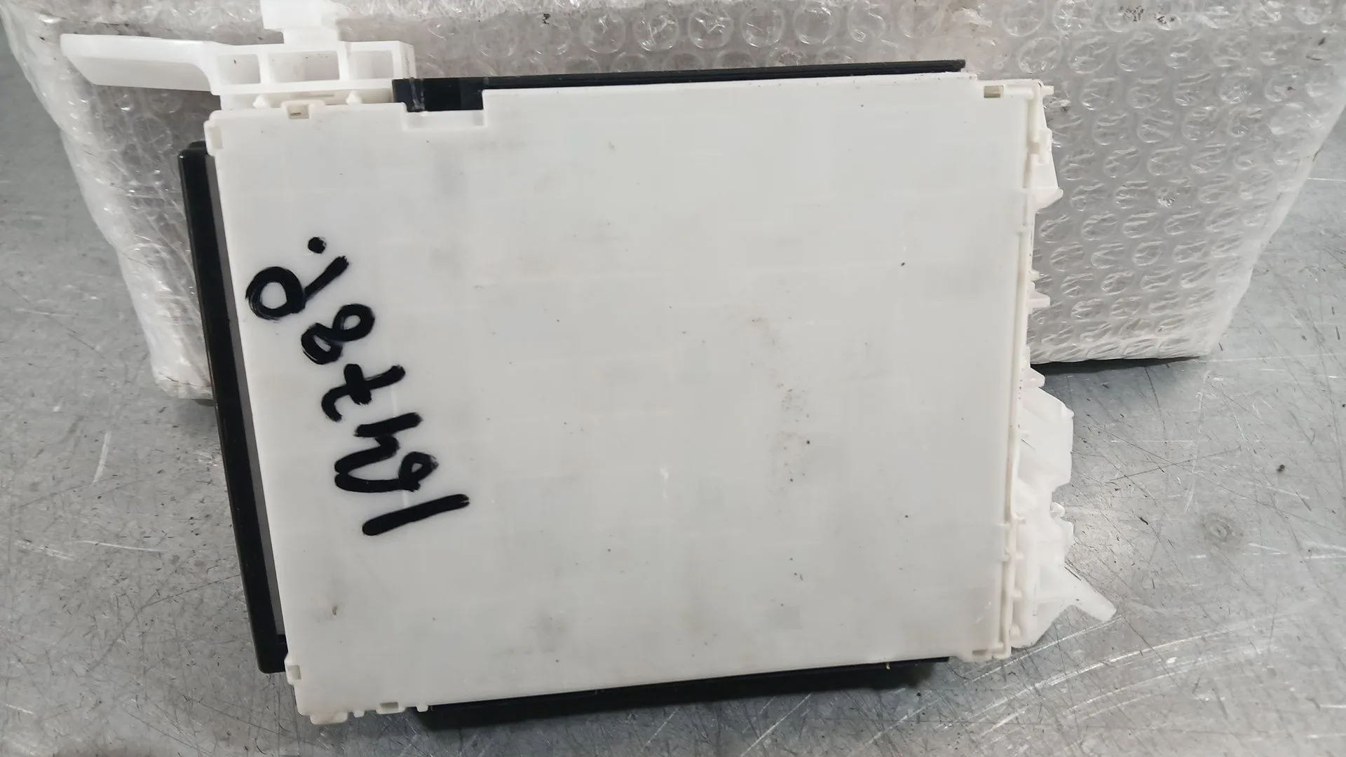 Caja Reles / Fusibles para Toyota Yaris (_P21_, _Pa1_, _Ph1_)