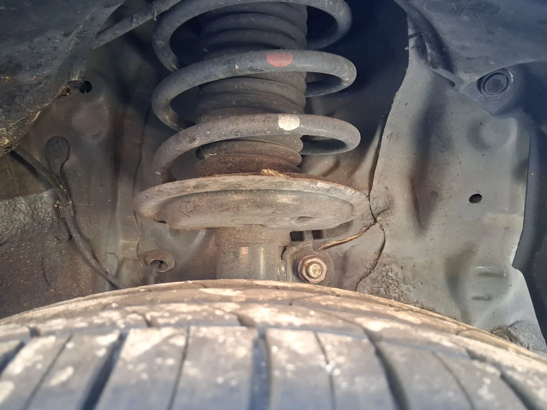 Amortiguador Delantero Derecho para Toyota Yaris (_P13_)
