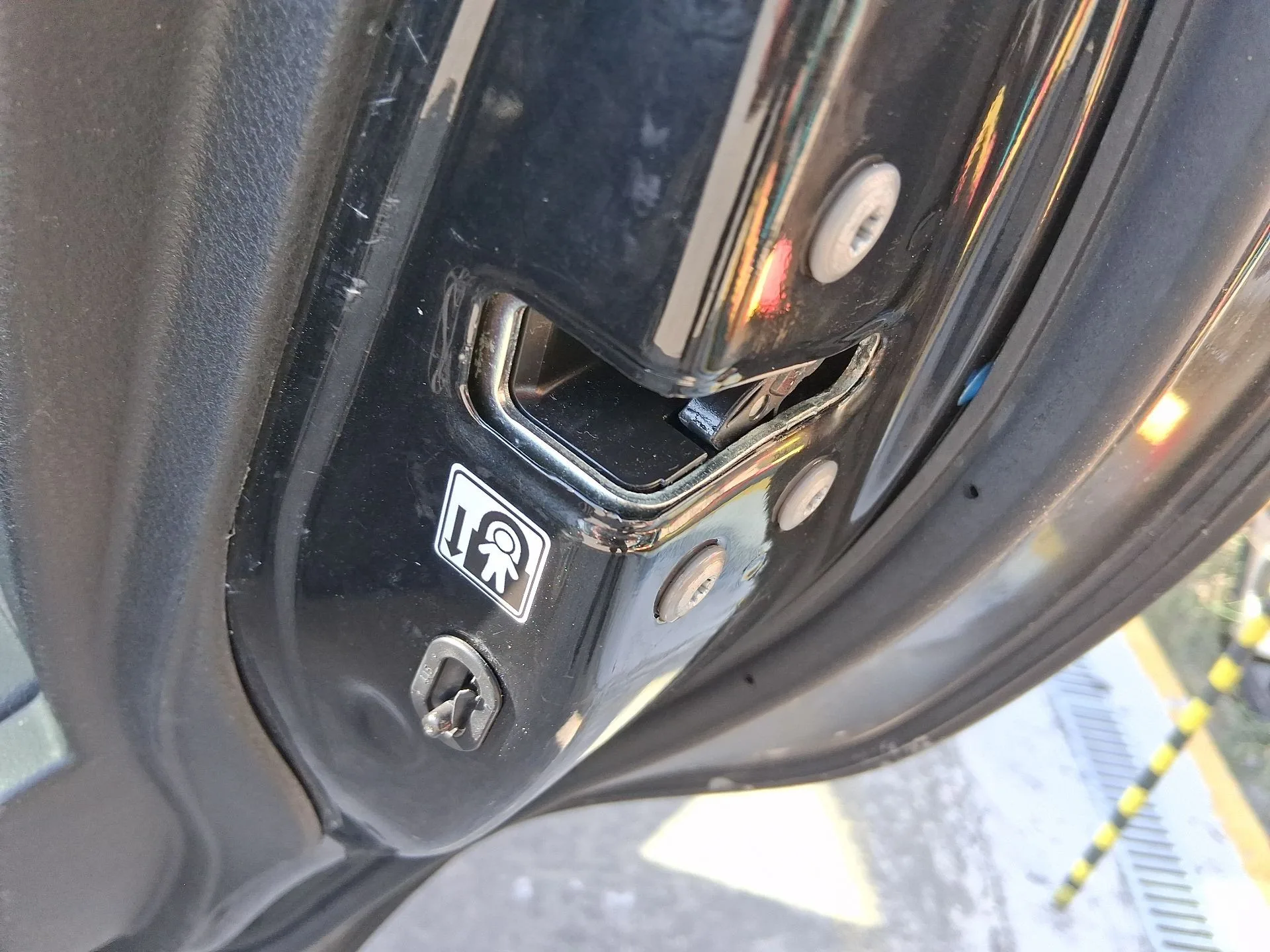 Cerradura Puerta Trasera Derecha para Toyota Yaris (_P13_)